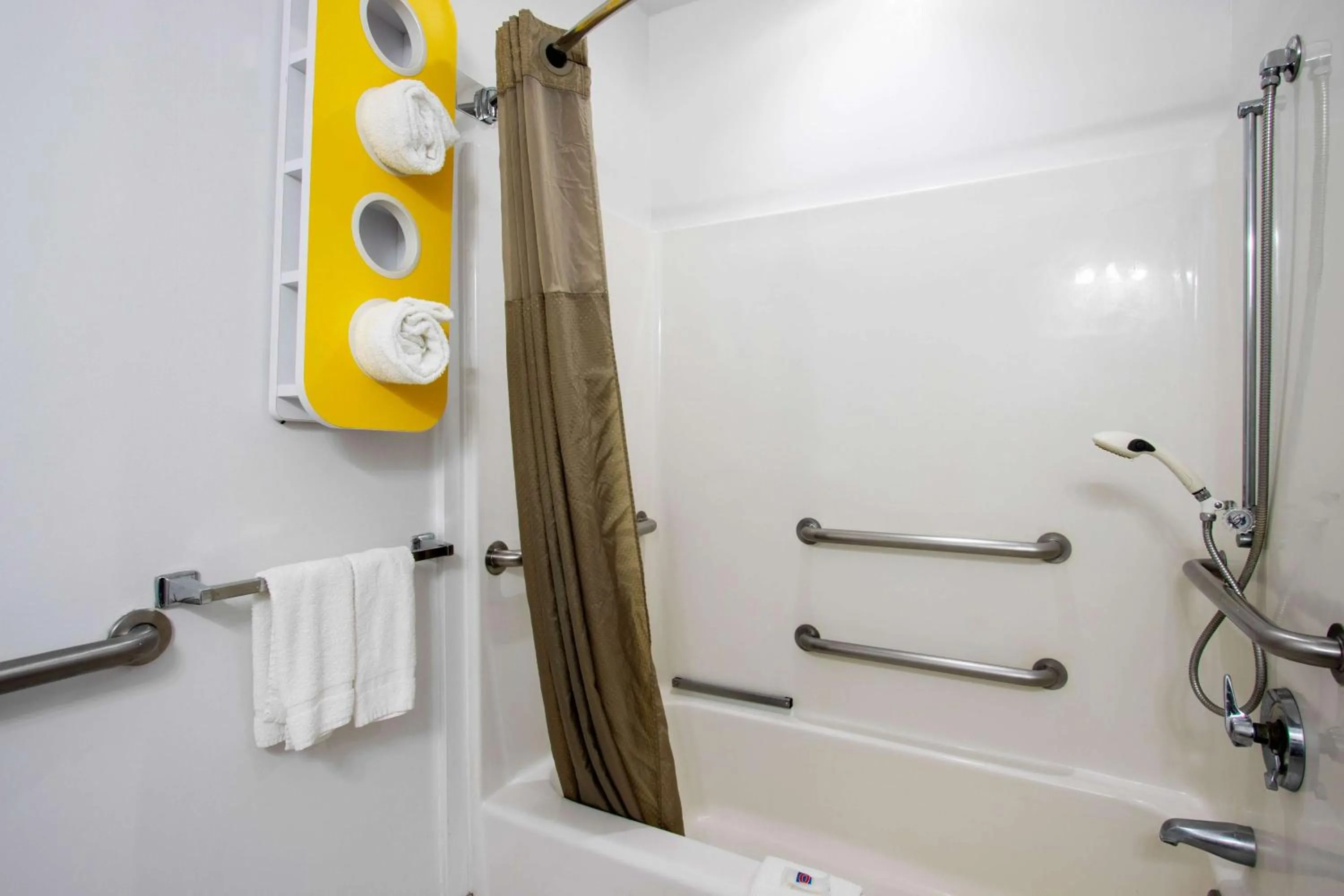 Bathroom in Motel 6-El Paso, TX - Southeast