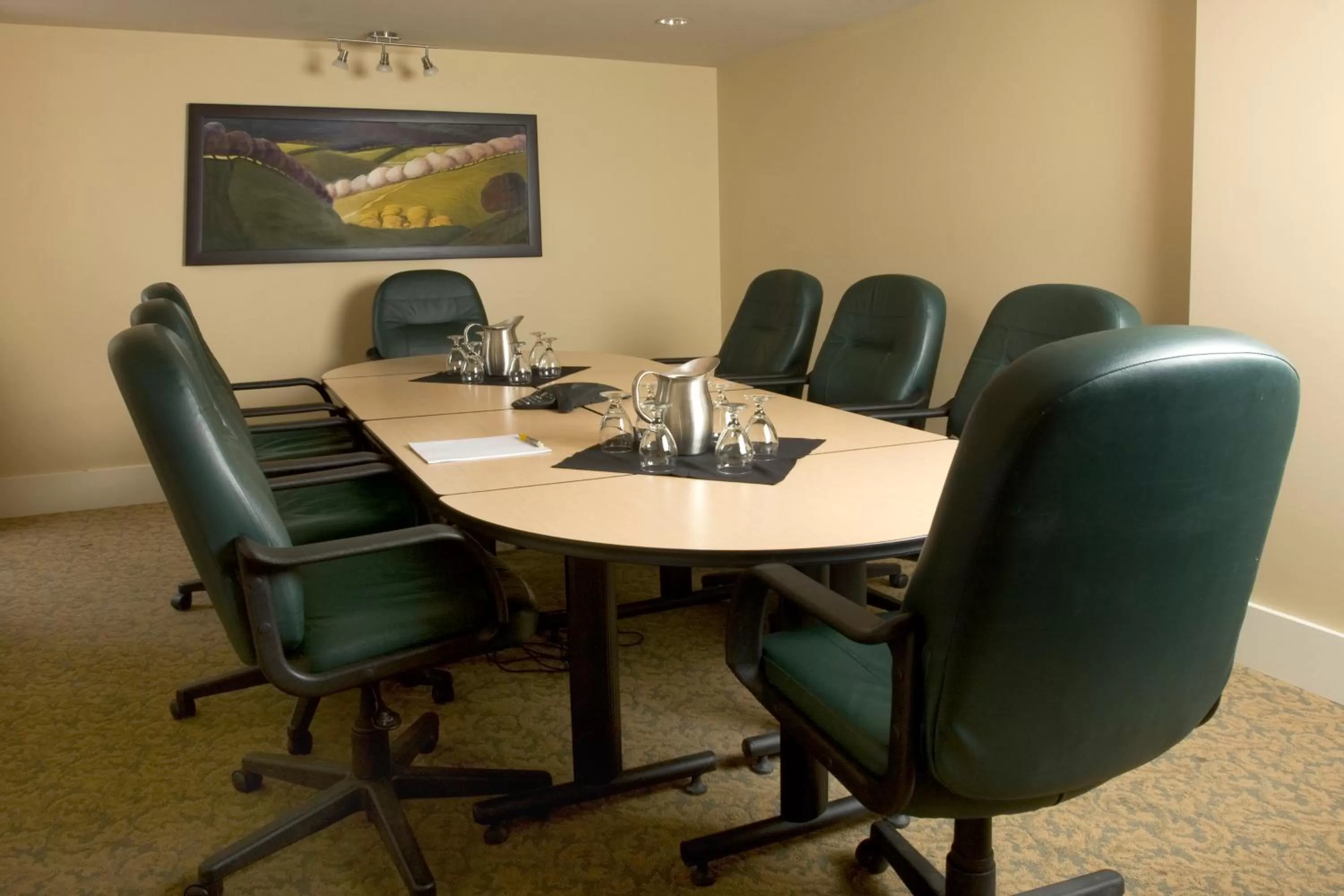 Meeting/conference room in Summerland Waterfront Resort & Spa