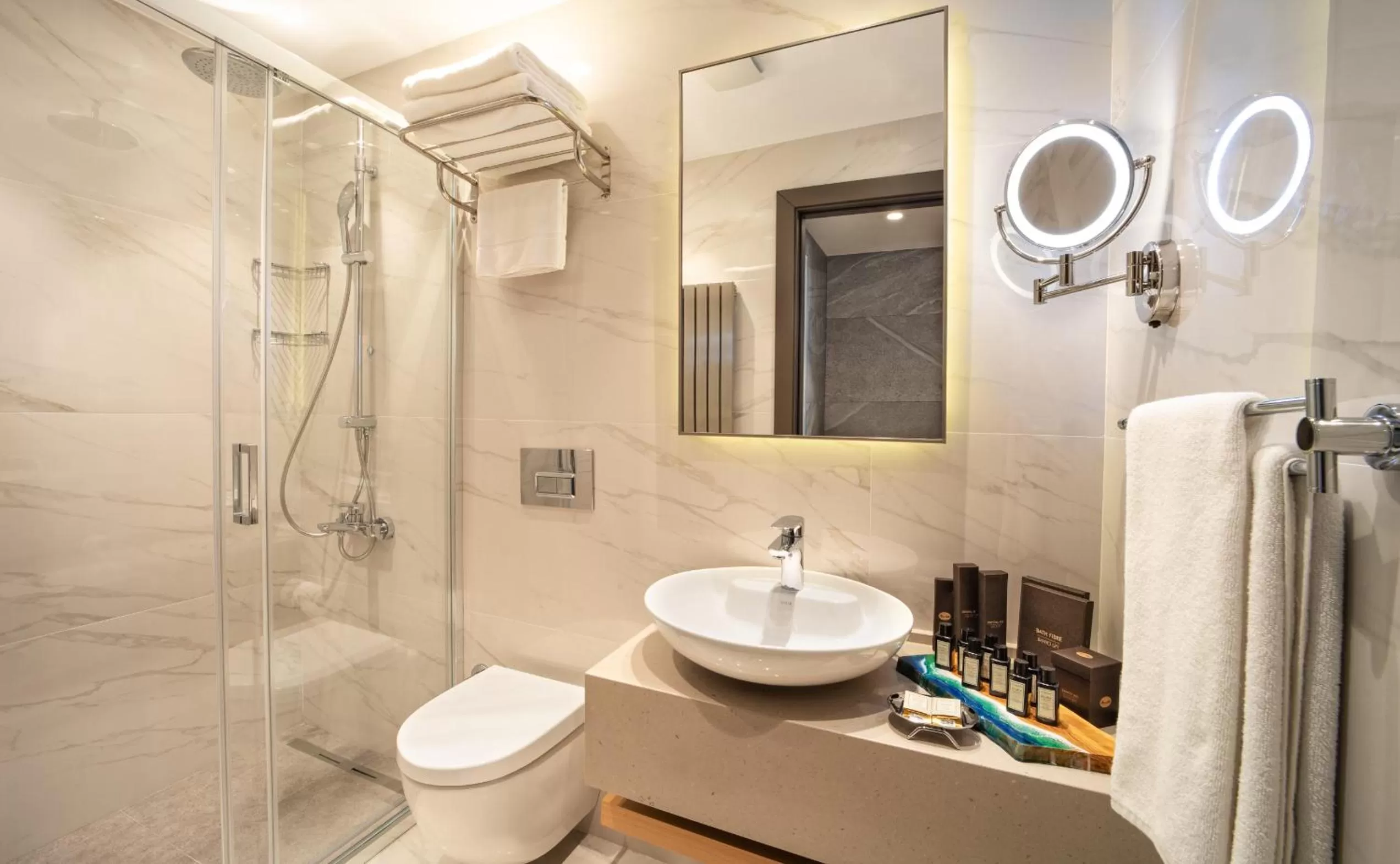 Bathroom in Mula Hotel