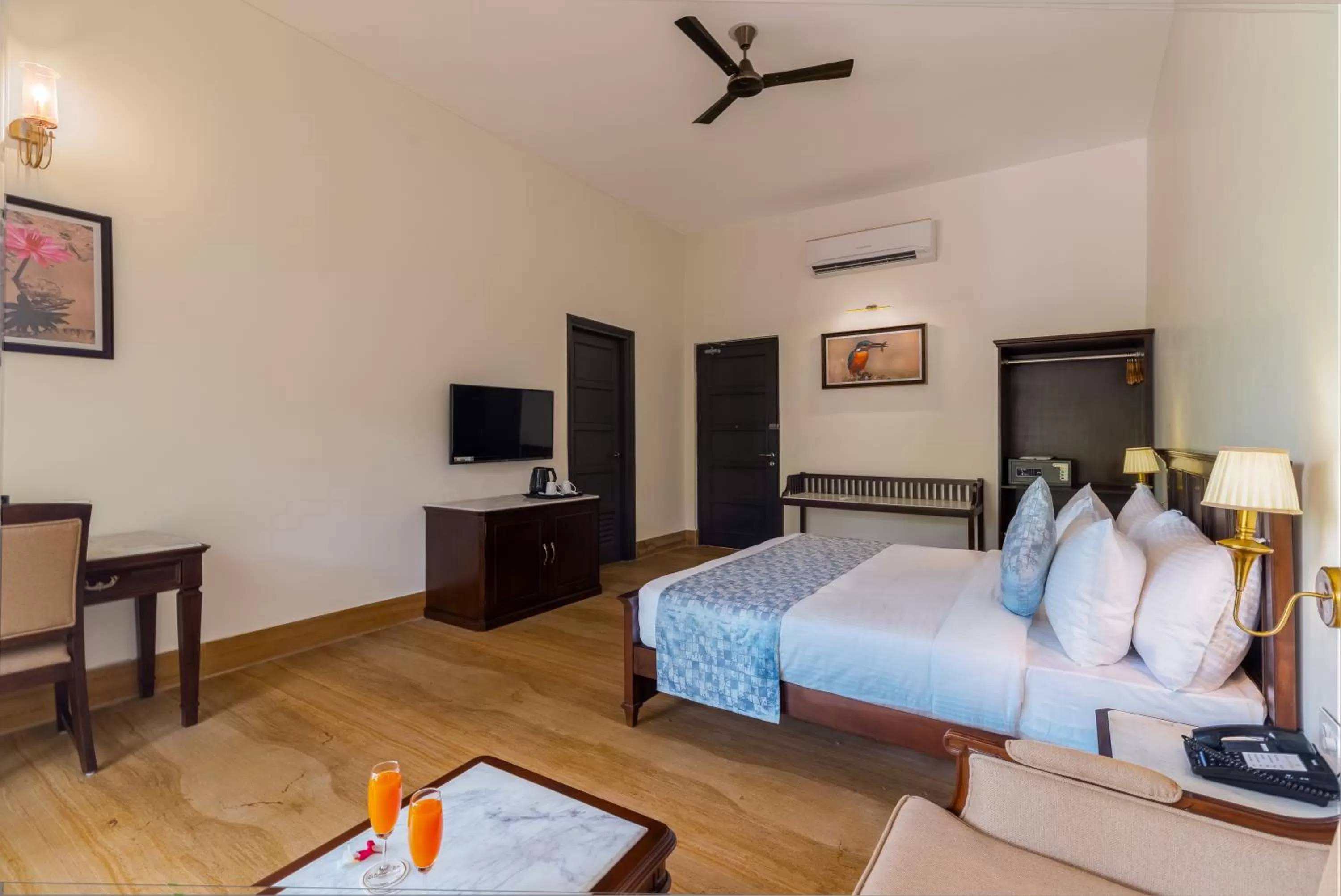 Property building, Bed in Sarasiruham Resort - Private Pool Villa in Udaipur