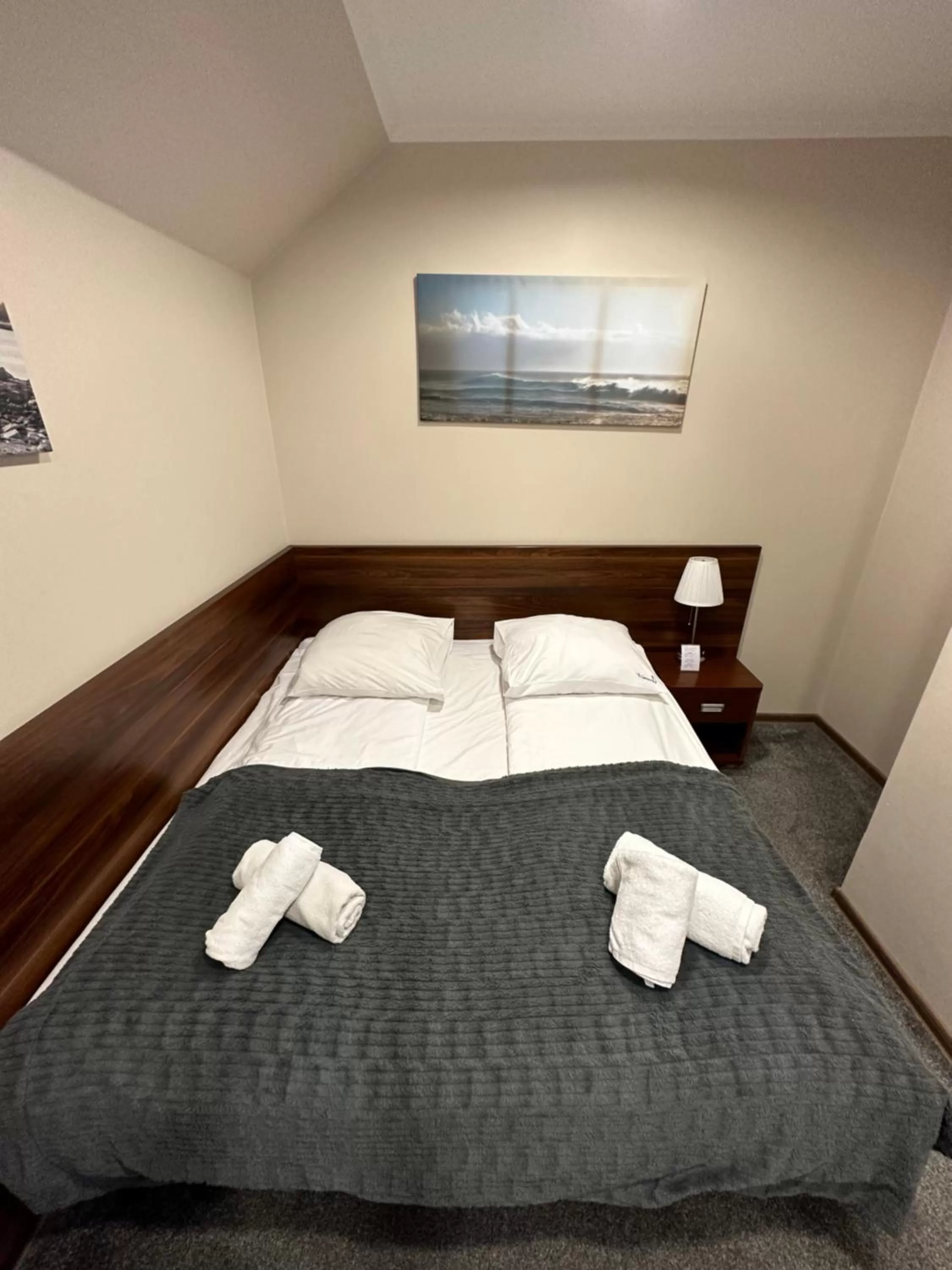 Bedroom, Bed in W Porcie