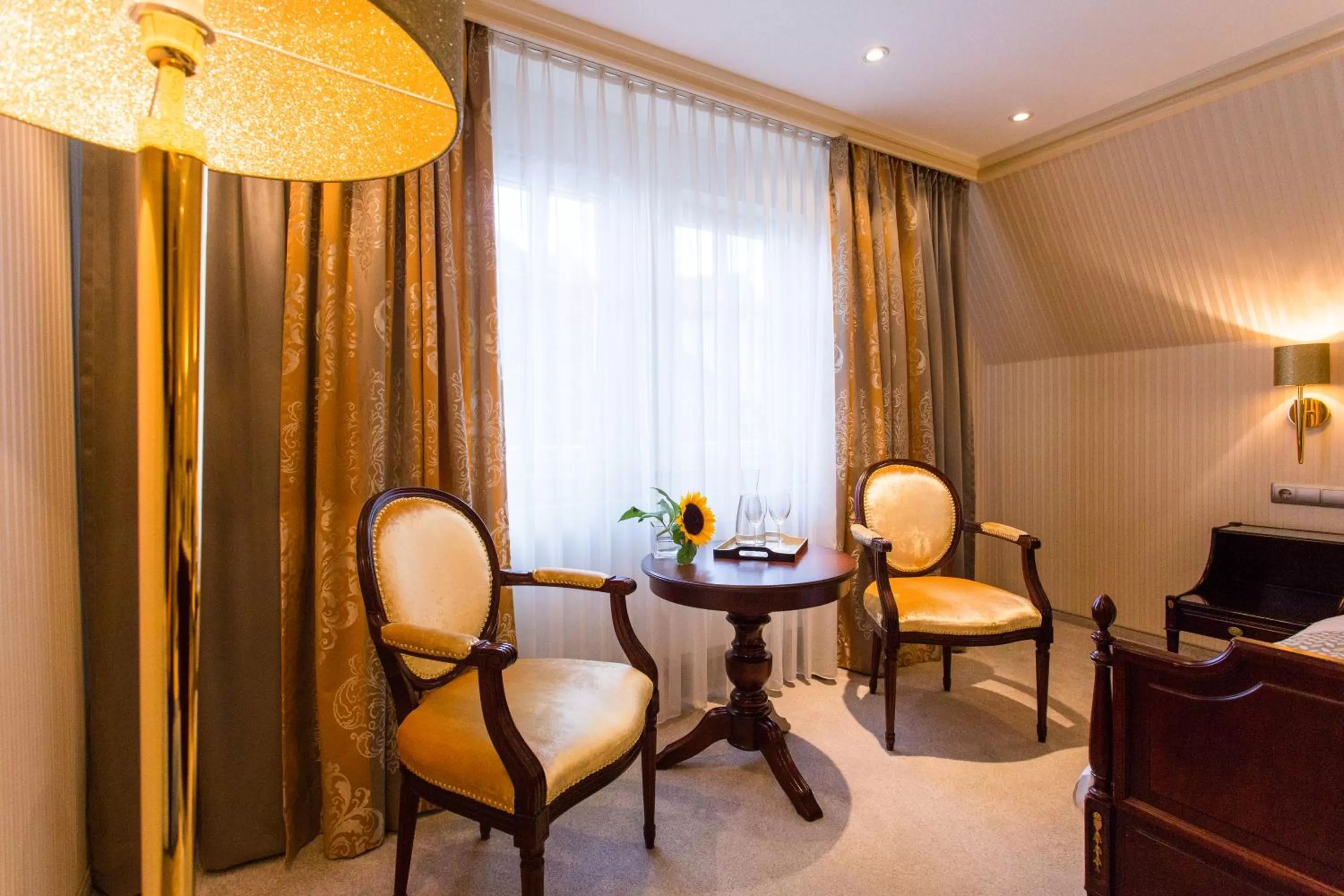 Seating area in Romantik Hotel Markusturm