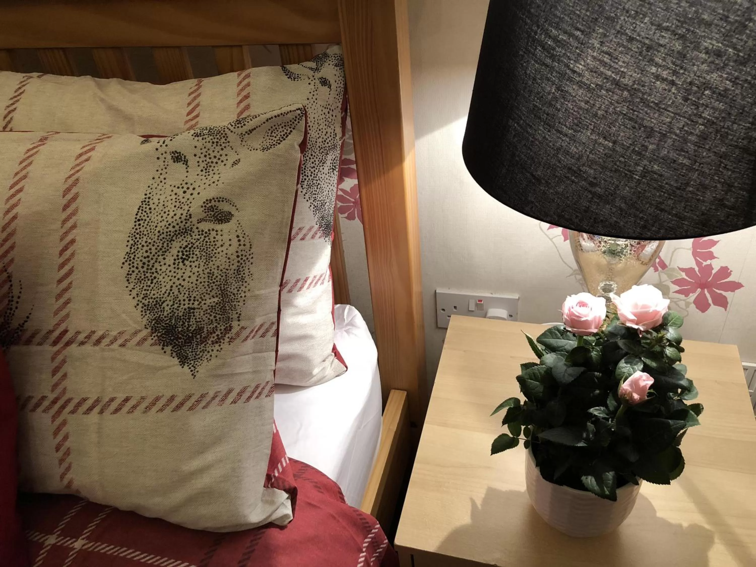 Bedroom, Bed in Castle Walk Bed & Breakfast