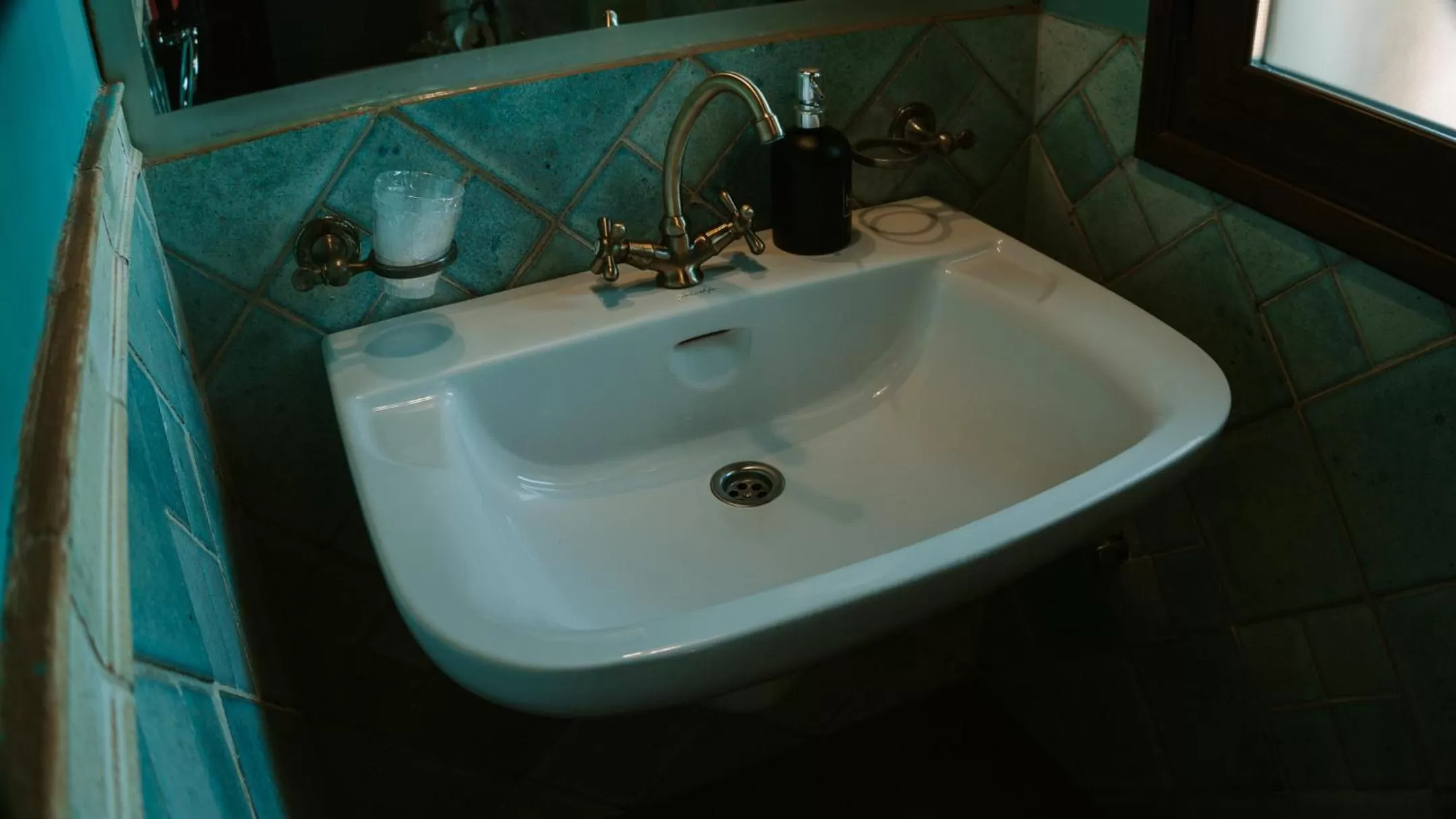 Bathroom in Hospedería Ballesteros