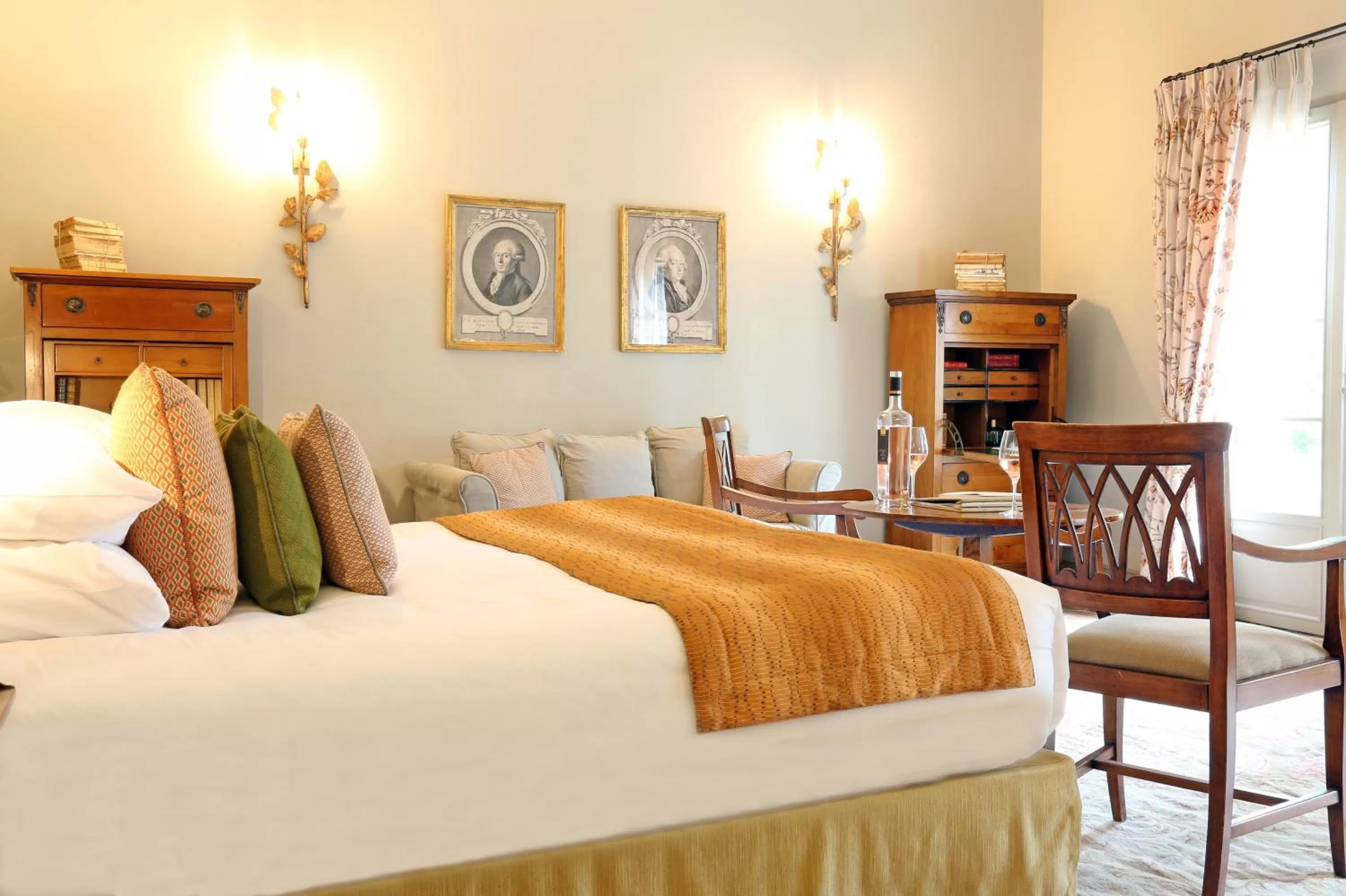 Bedroom, Bed in Château de Berne