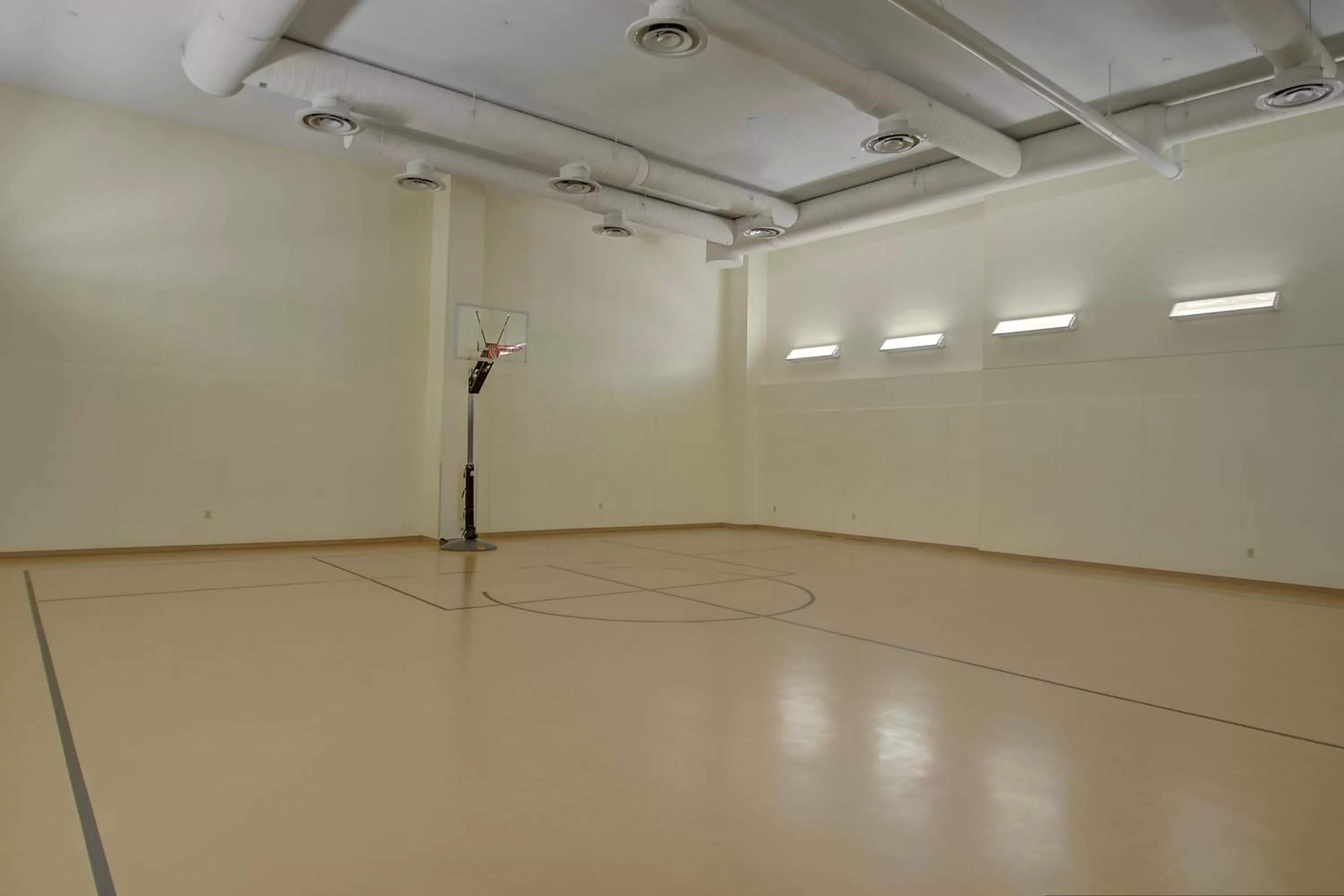 Fitness centre/facilities in Wellsworth Hotel