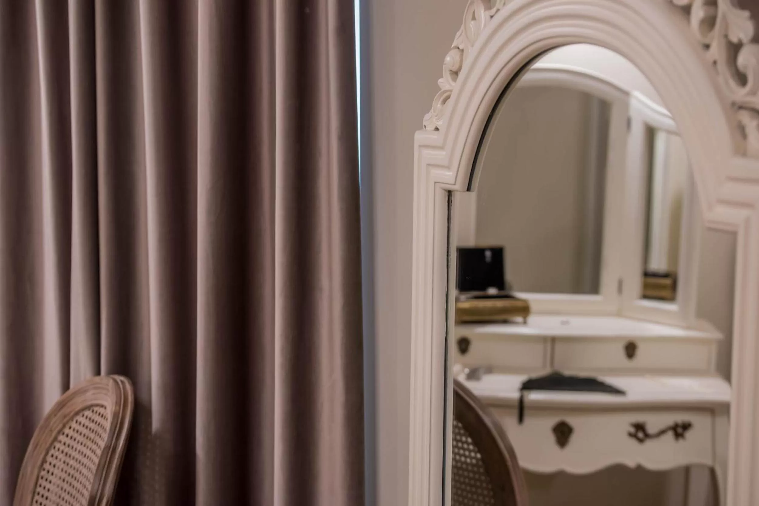 Kyria Boutique House