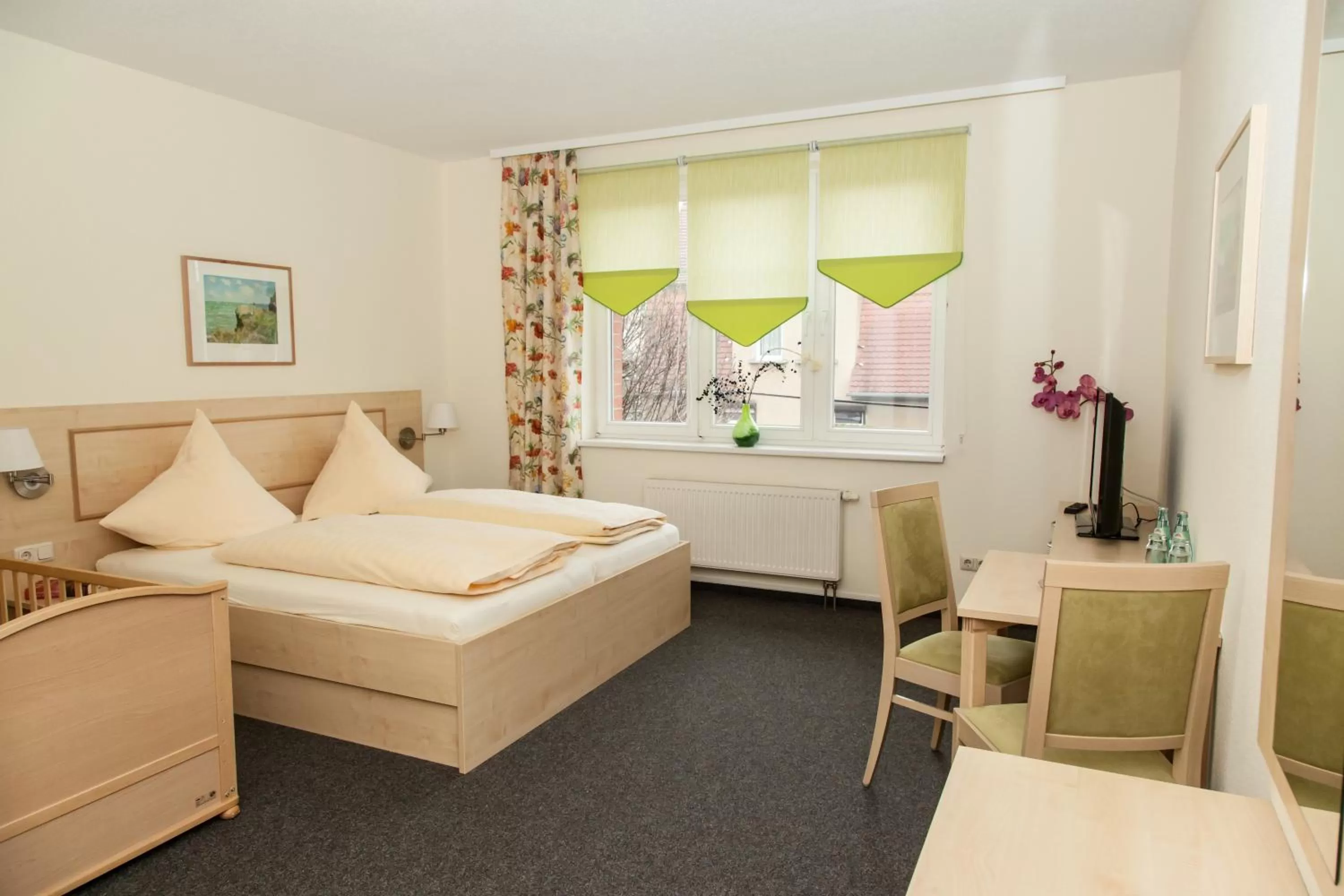 Bedroom in Landhotel Bad Dürrenberg