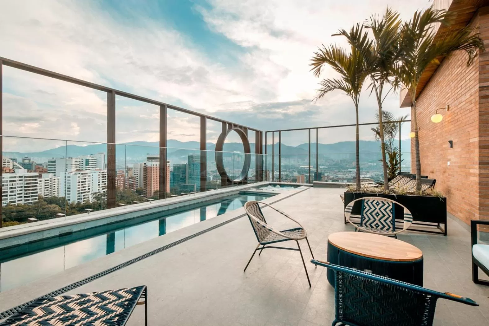 City view in Hotel Marquee Medellín