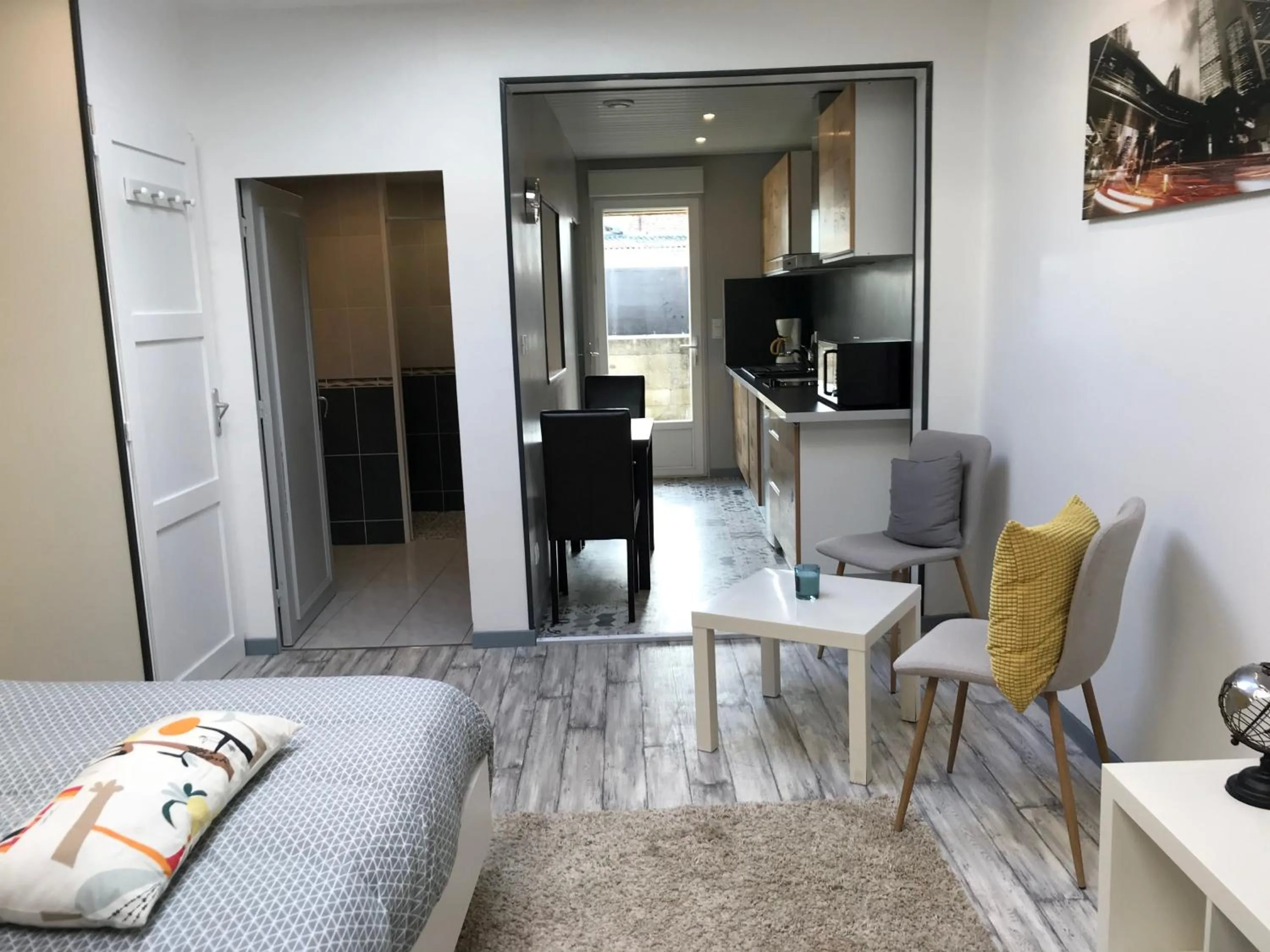 Superior Apartment in Trankil'Apparts Gare