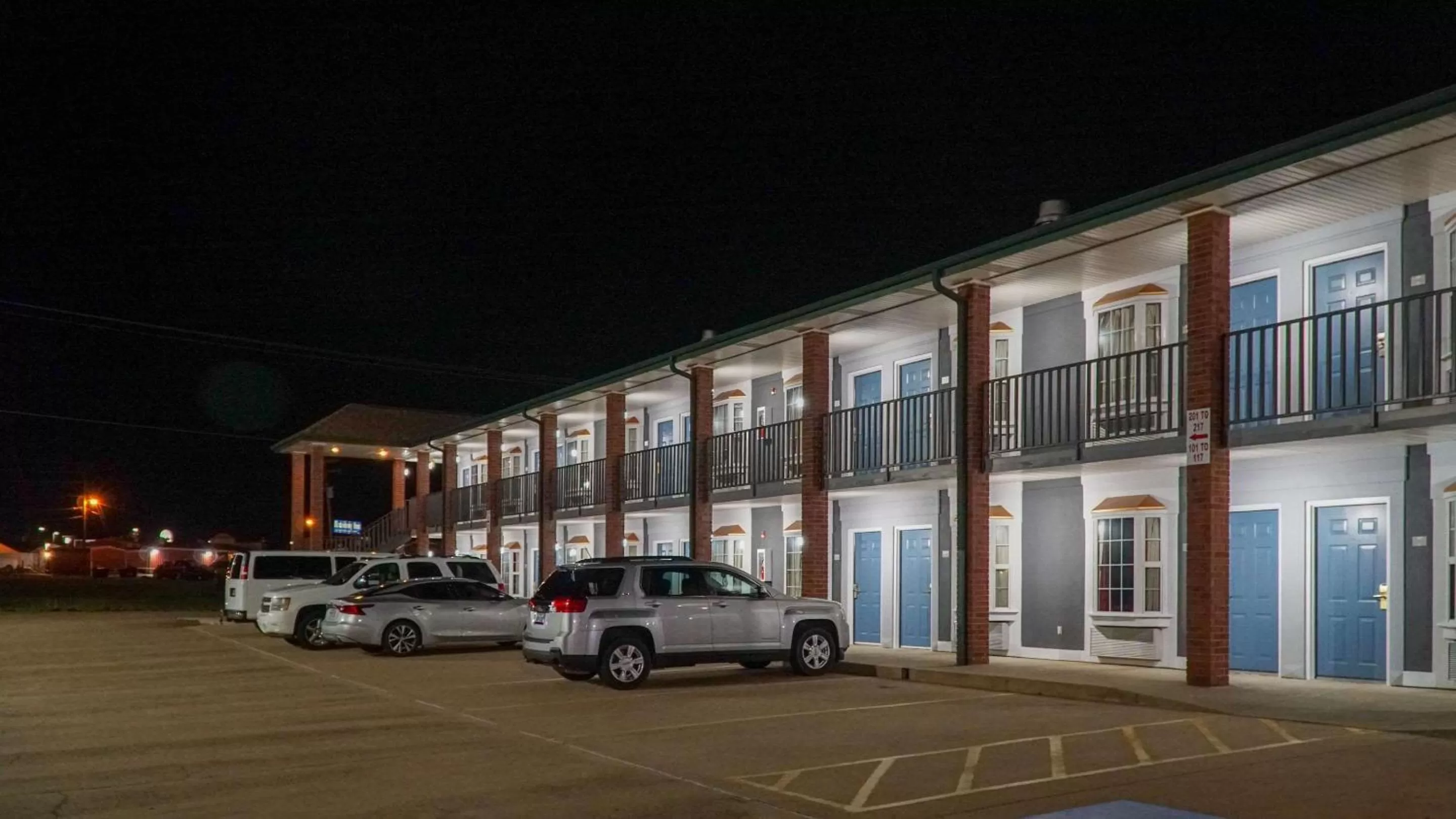 Property building in Rodeway Inn