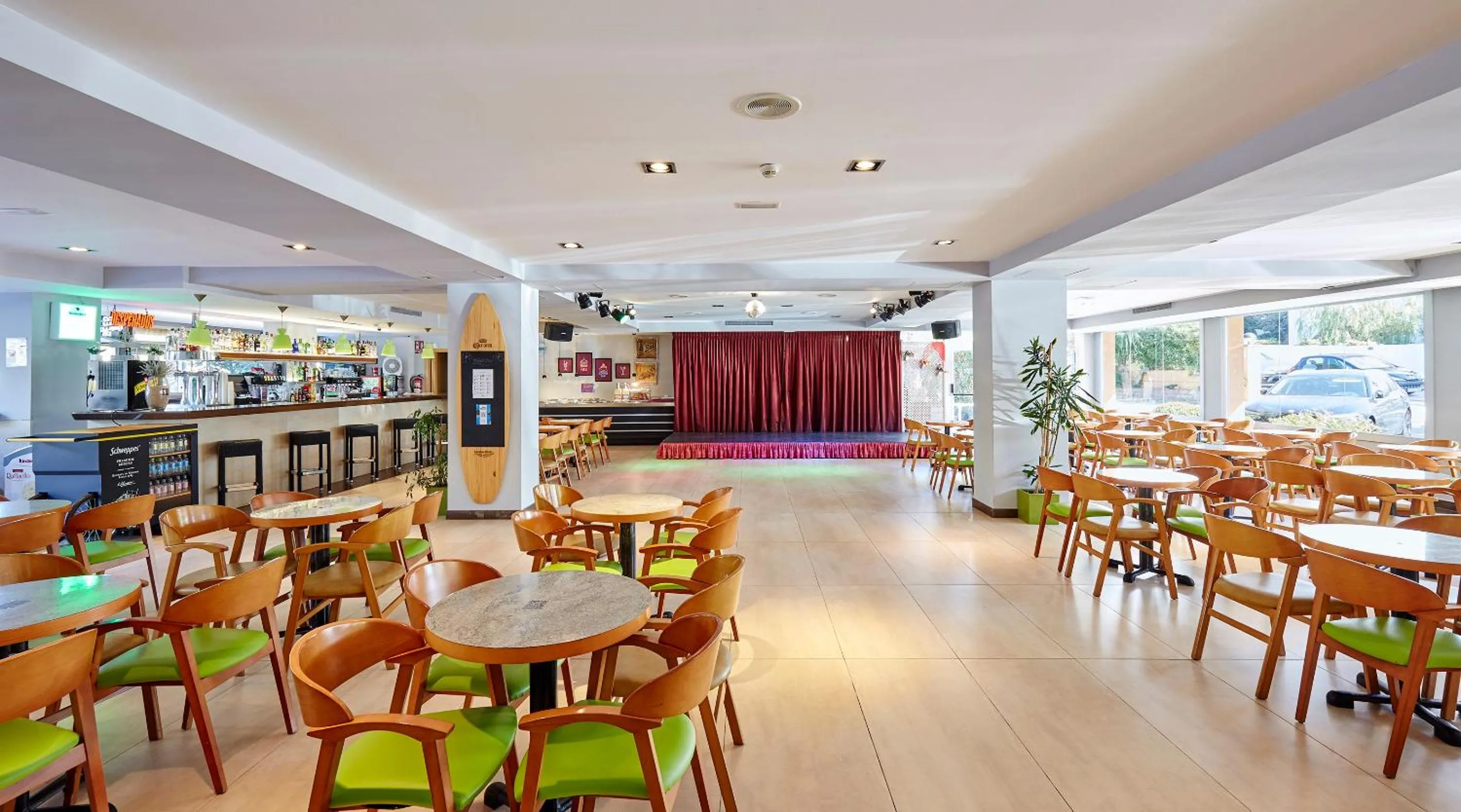 Lounge or bar in Hotel Surf Mar