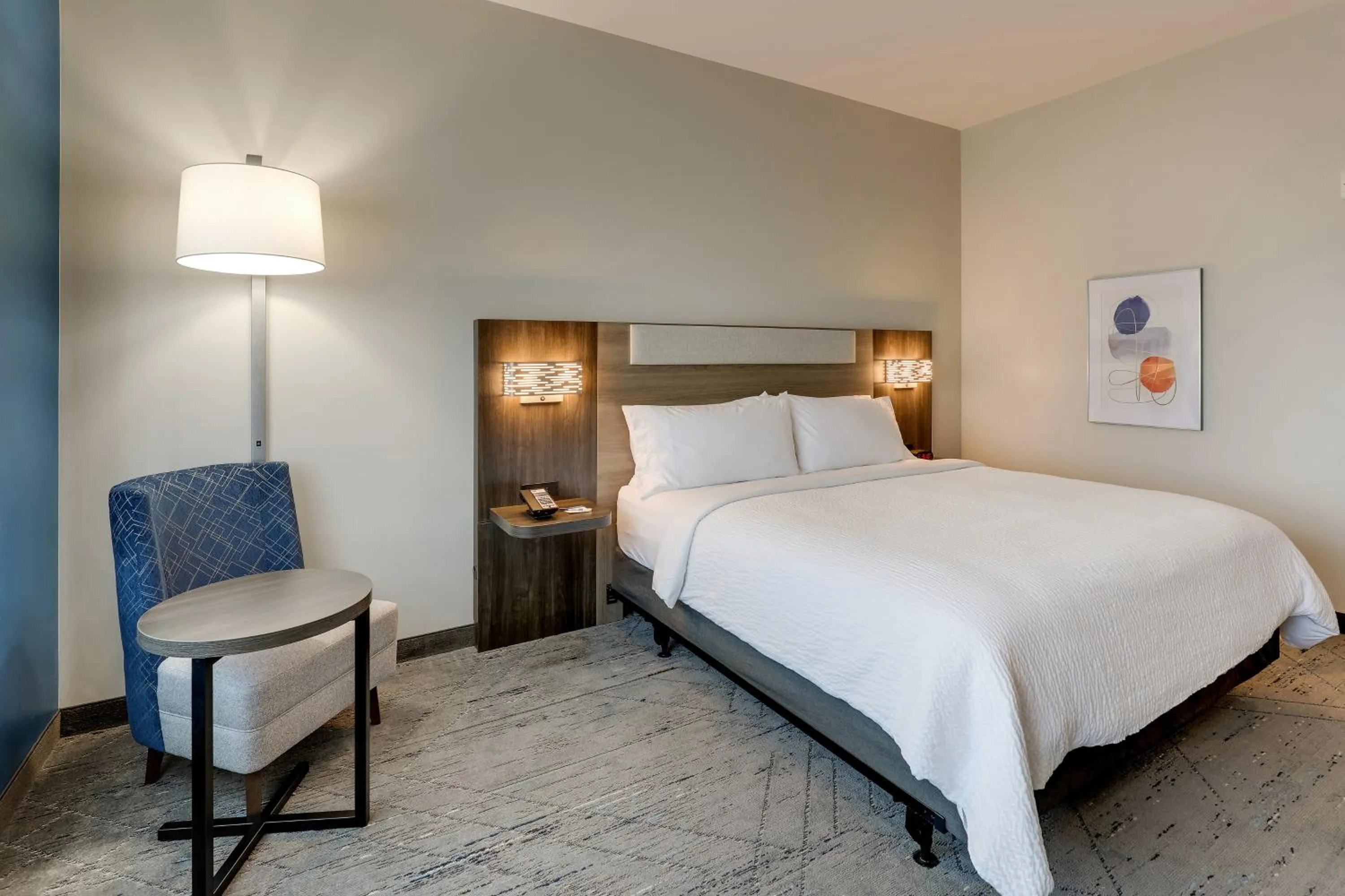 Bedroom, Bed in Holiday Inn Express Holly Springs - Raleigh Area by IHG