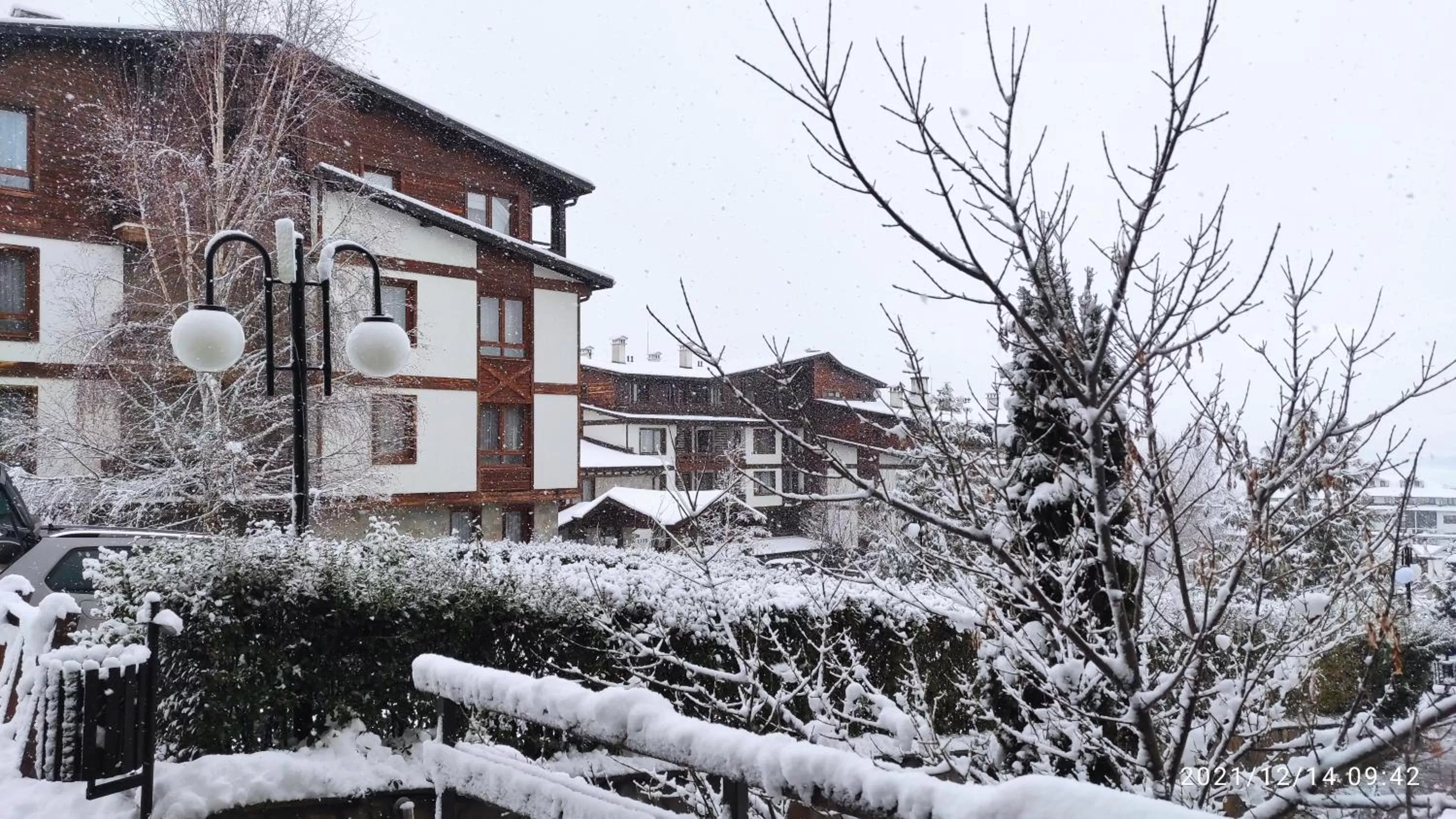 Property building, Winter in Studio D06, Green Life Bansko