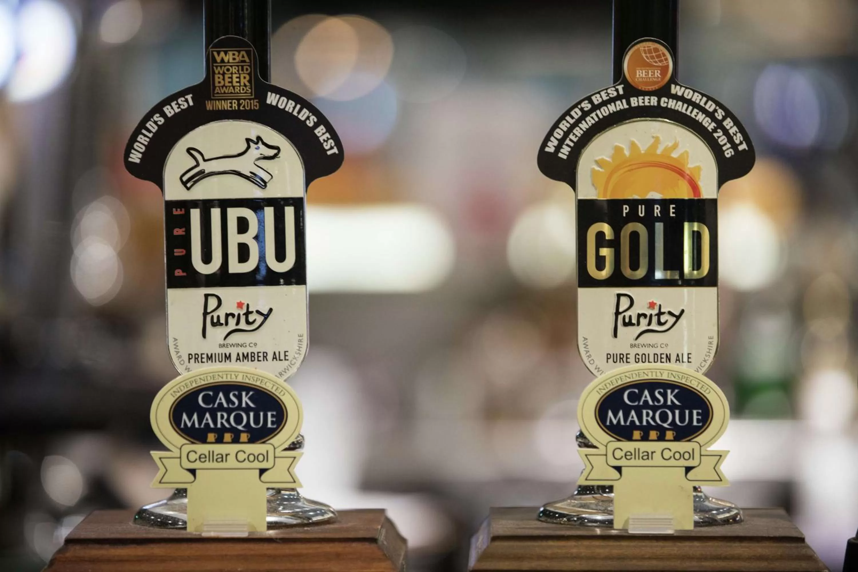 Lounge or bar in DoubleTree by Hilton Coventry Building Society Arena