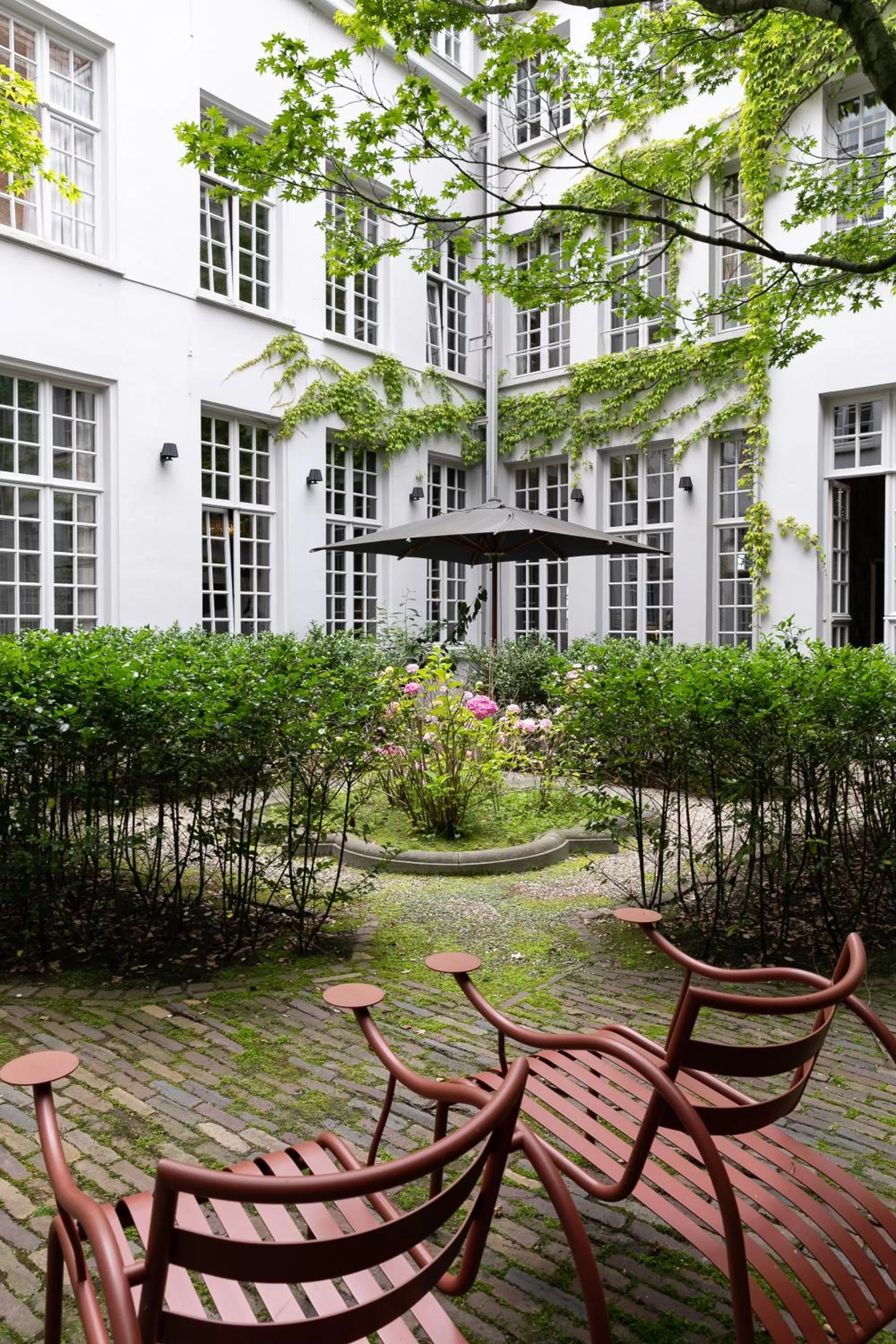 Property building in Hotel De Witte Lelie -Small Luxury Hotels of the World