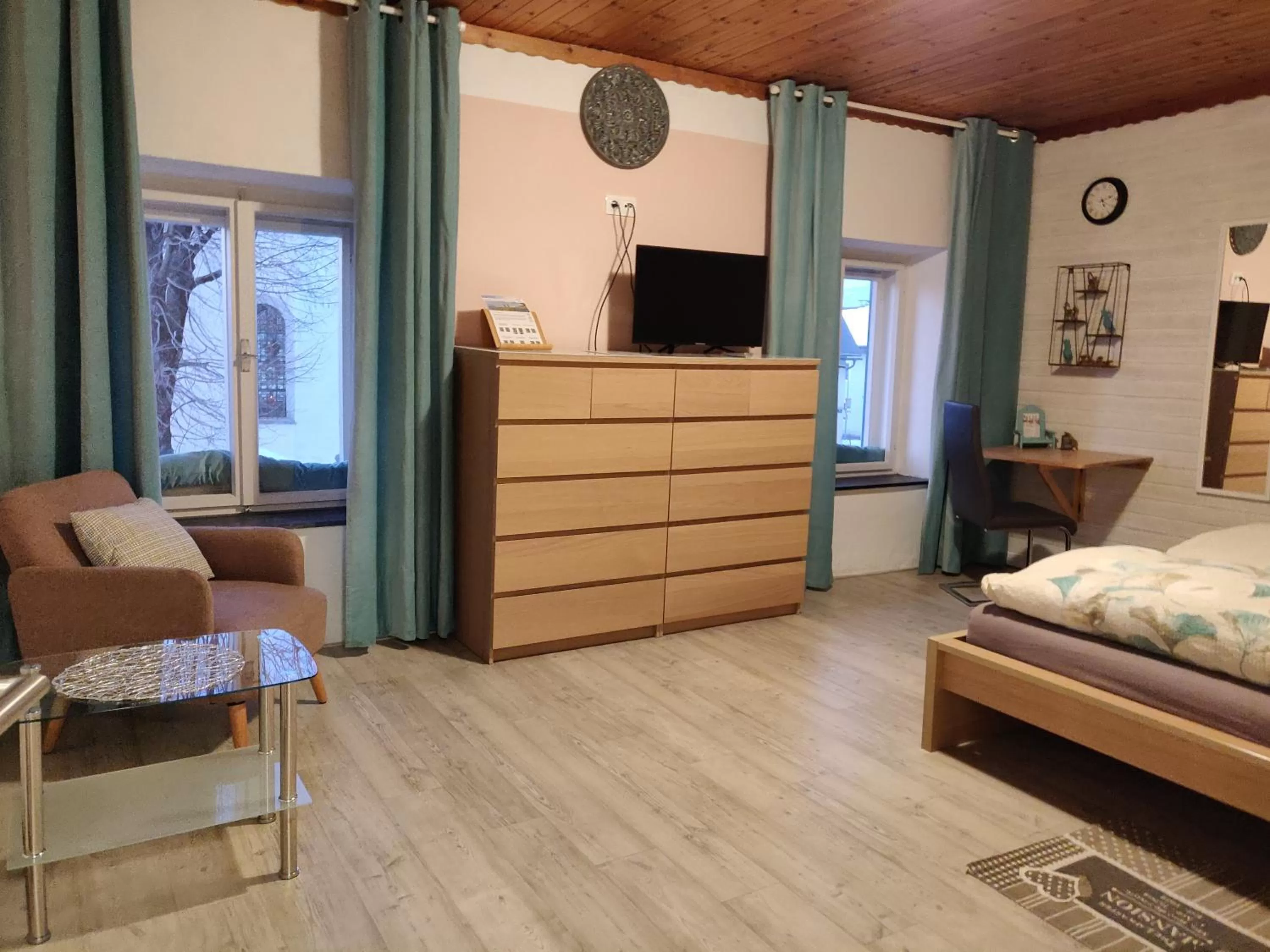 TV and multimedia, Bed in B&B Leonhard 7