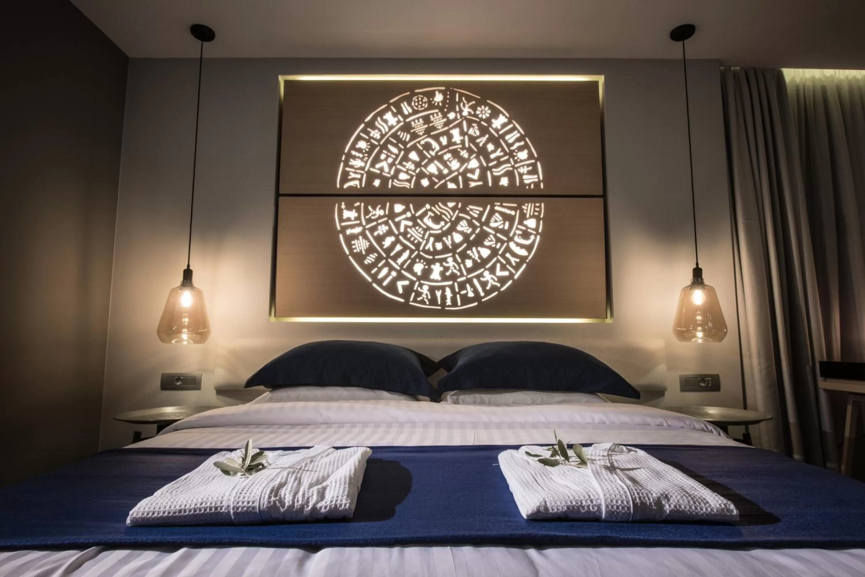 Photo of the whole room, Bed in Lavris City Suites