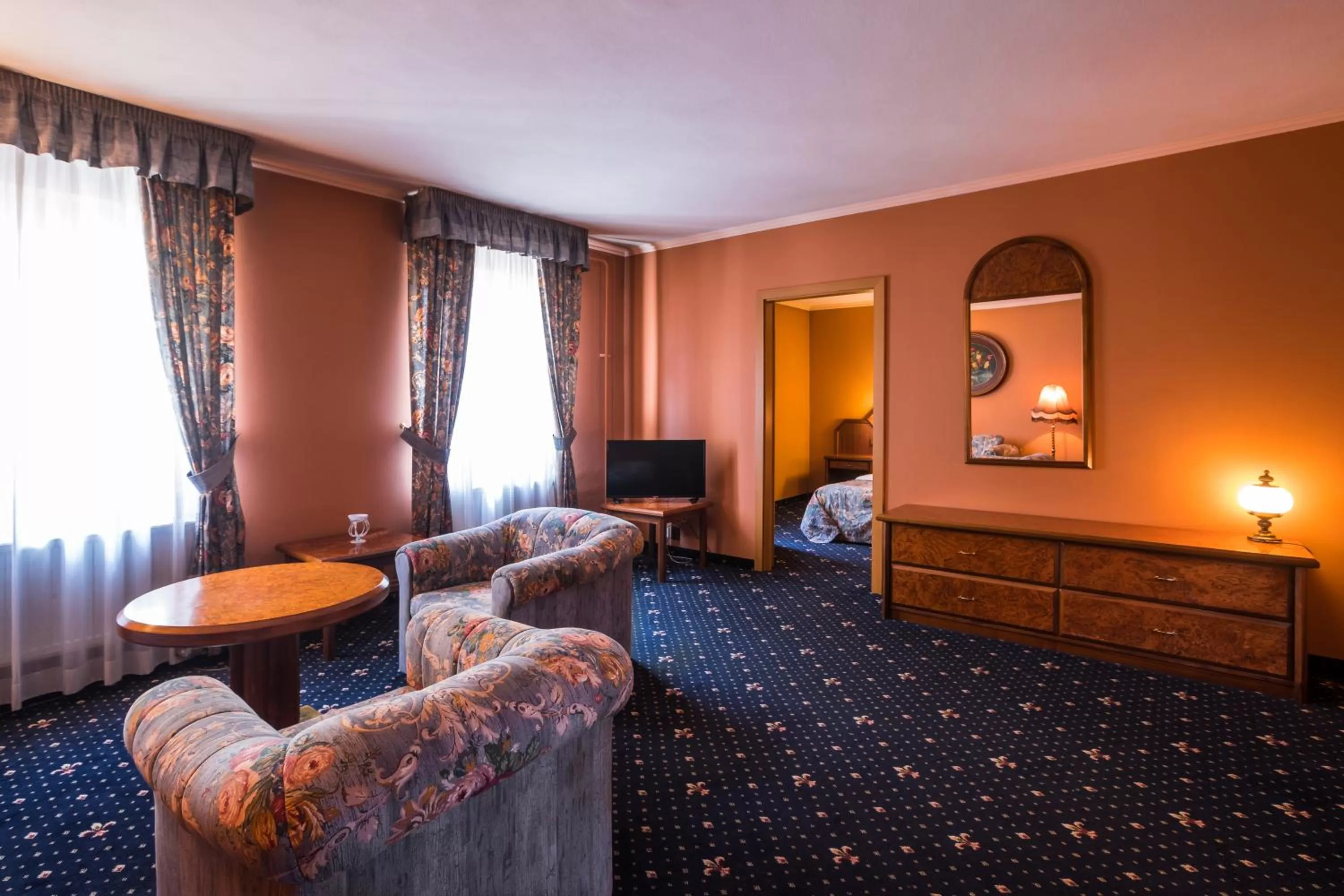 Living room, Bed in Hotel Concertino Zlatá Husa