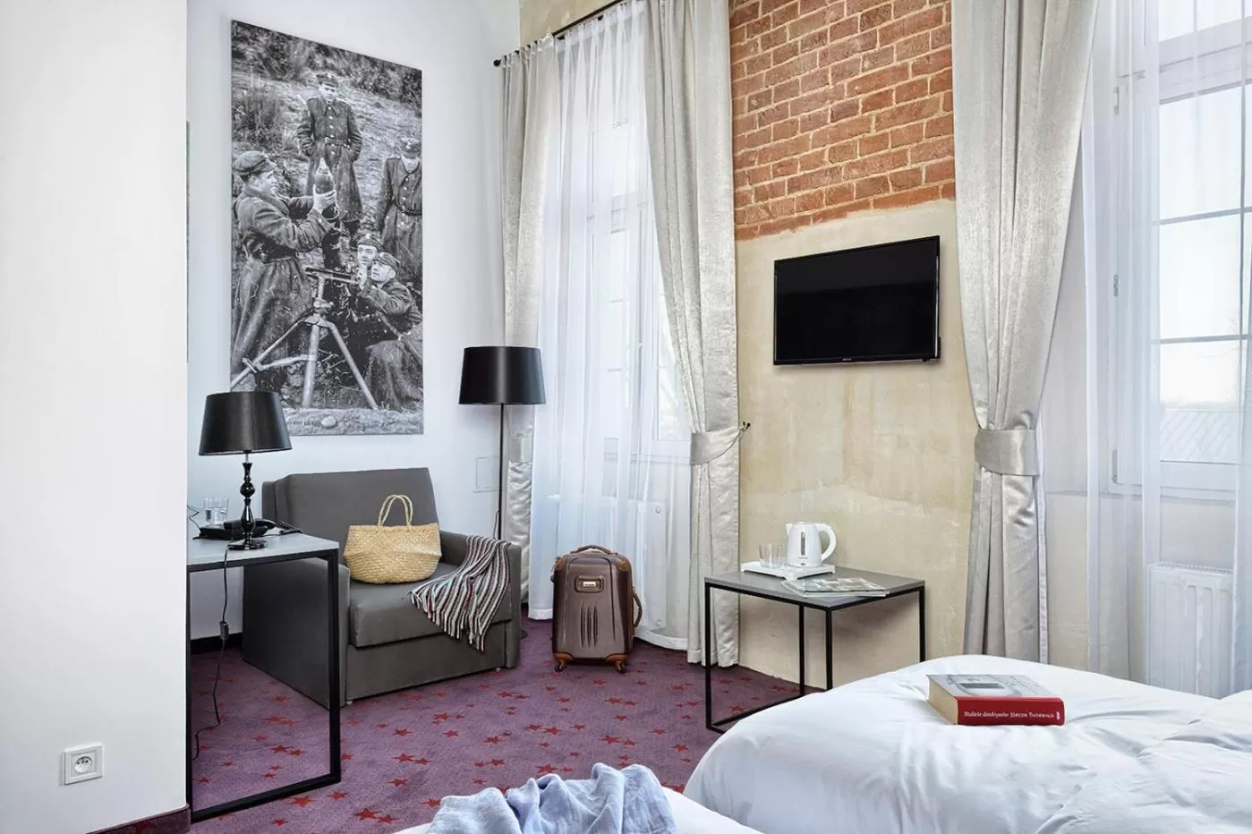 Photo of the whole room, Bed in Koszary Arche Hotel