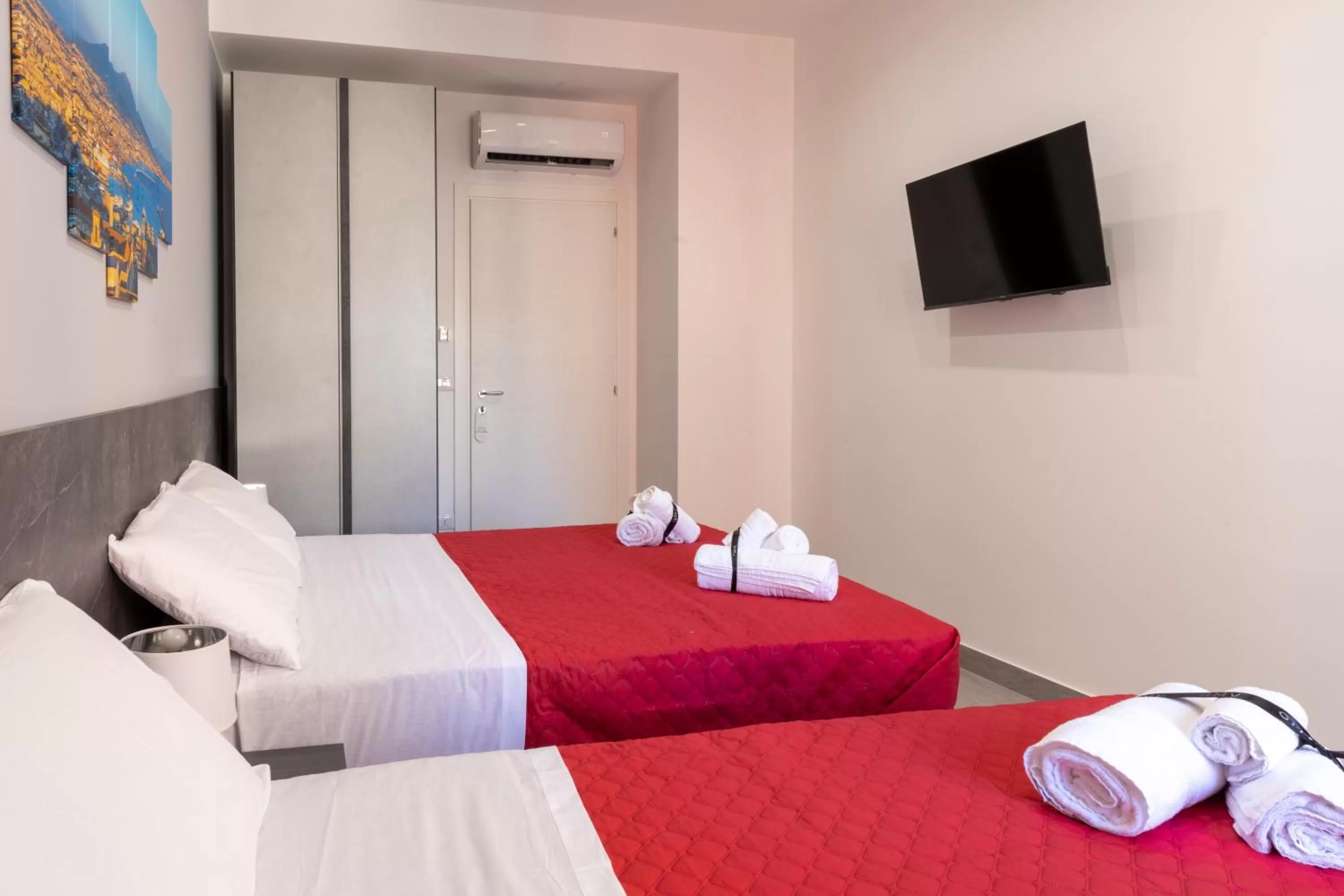 Bed in Partenope Guest House