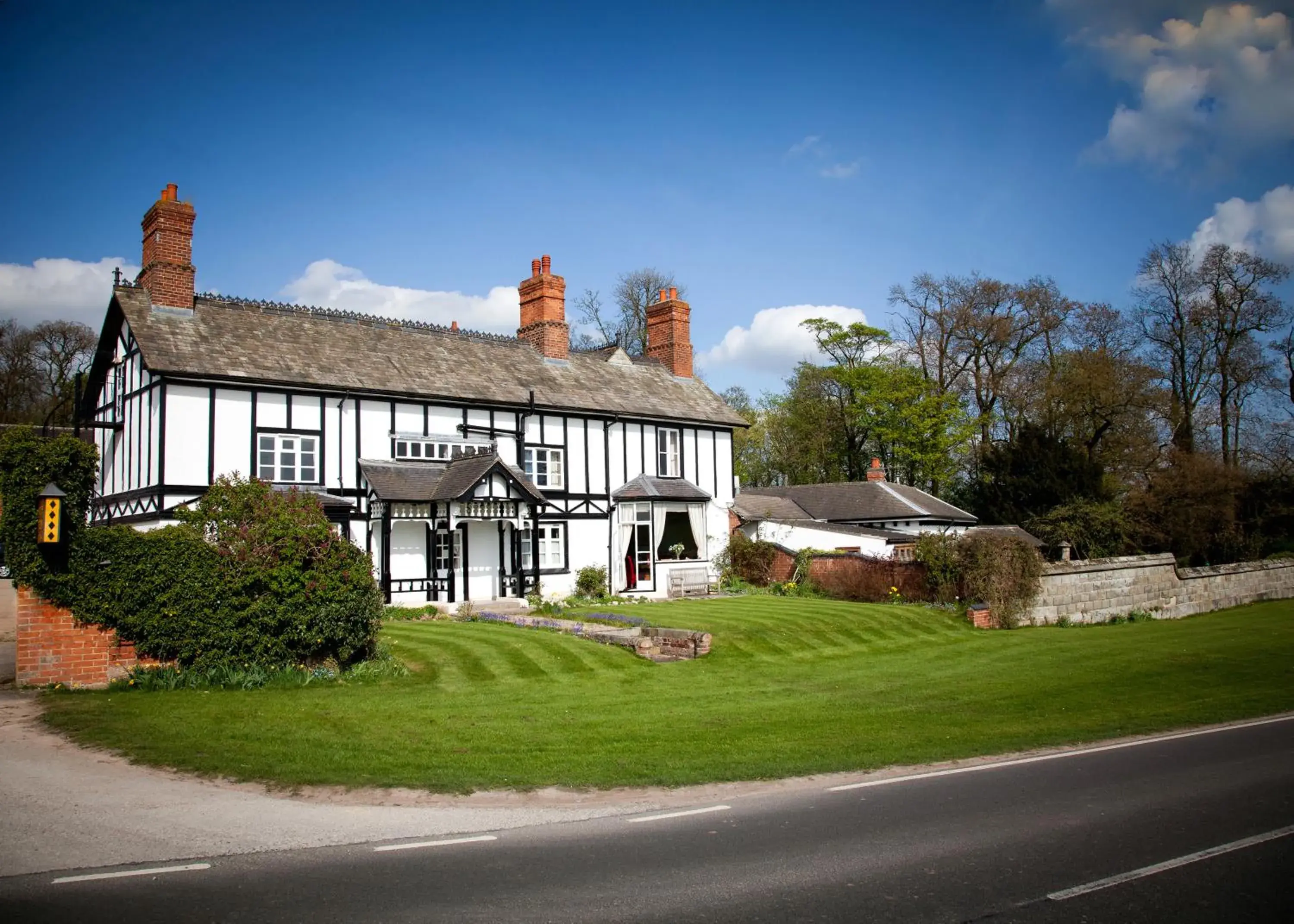 Donington Park Farmhouse Hotel Donington Park Farmhouse Hotel