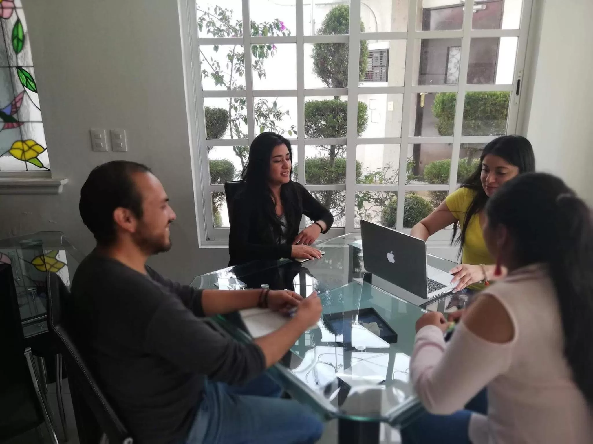 group of guests in La Aurora Hotel Like Home