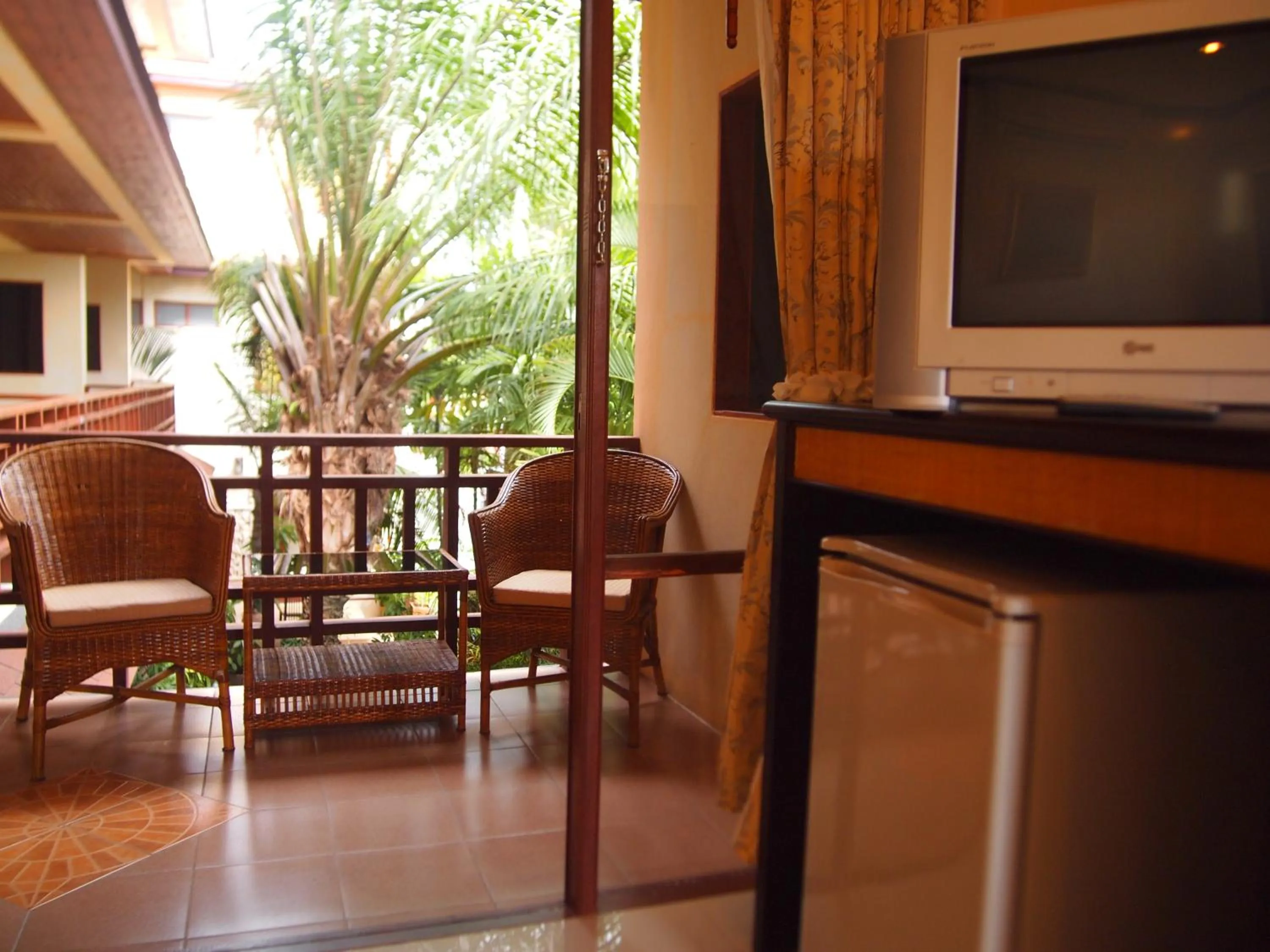 Area and facilities in Summer Inn