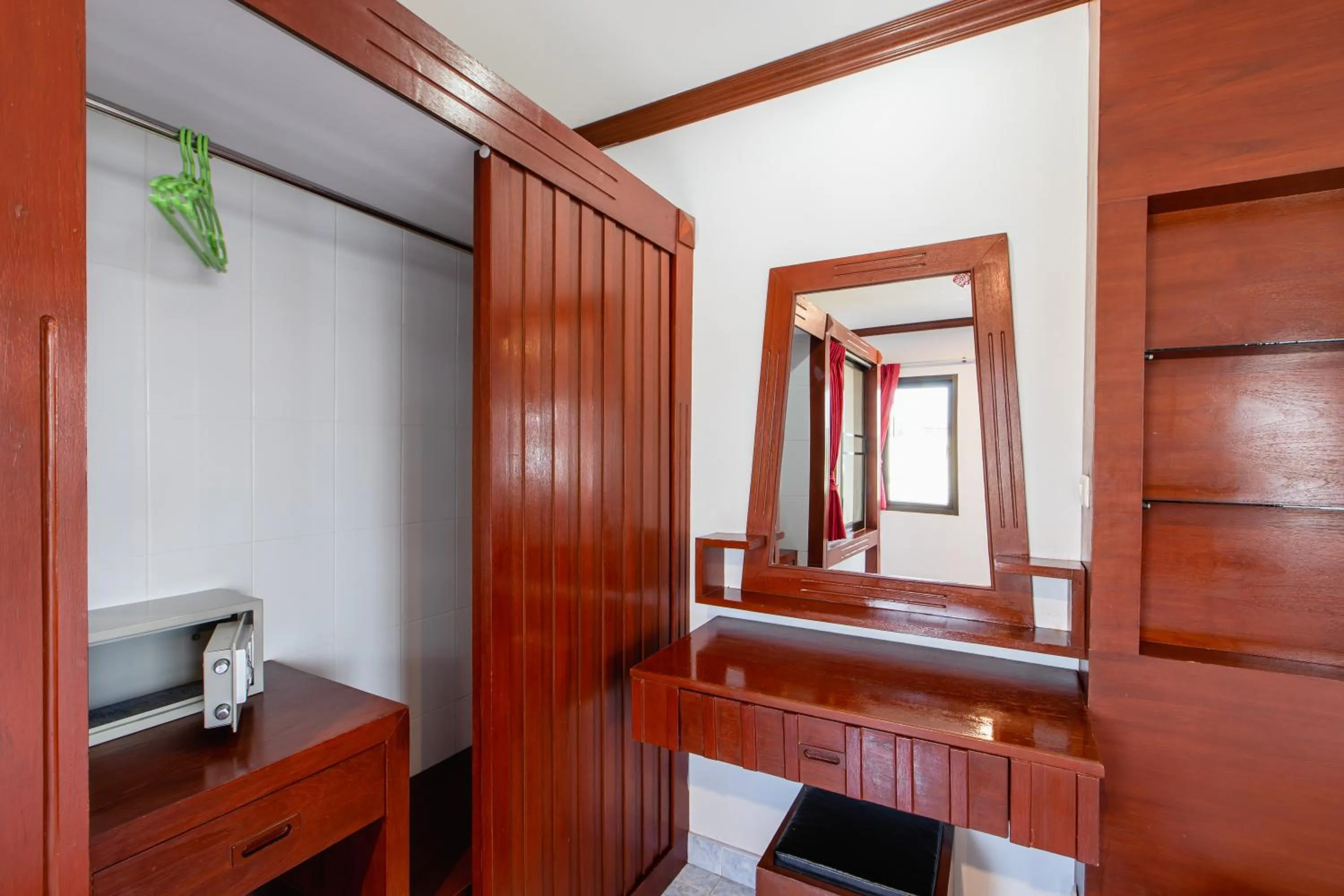 TV/Entertainment Center in Selina Place