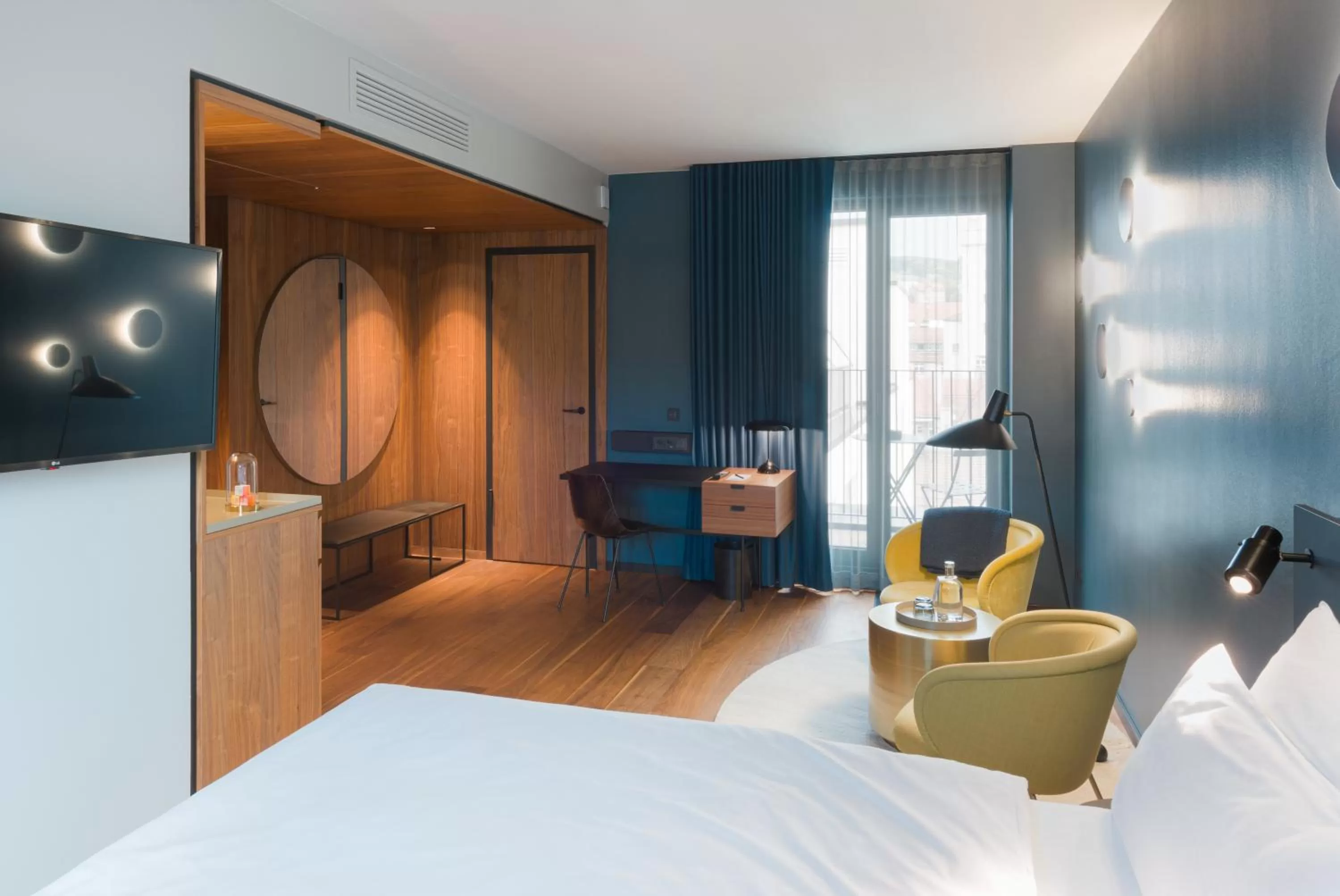 Bed in EmiLu Design Hotel