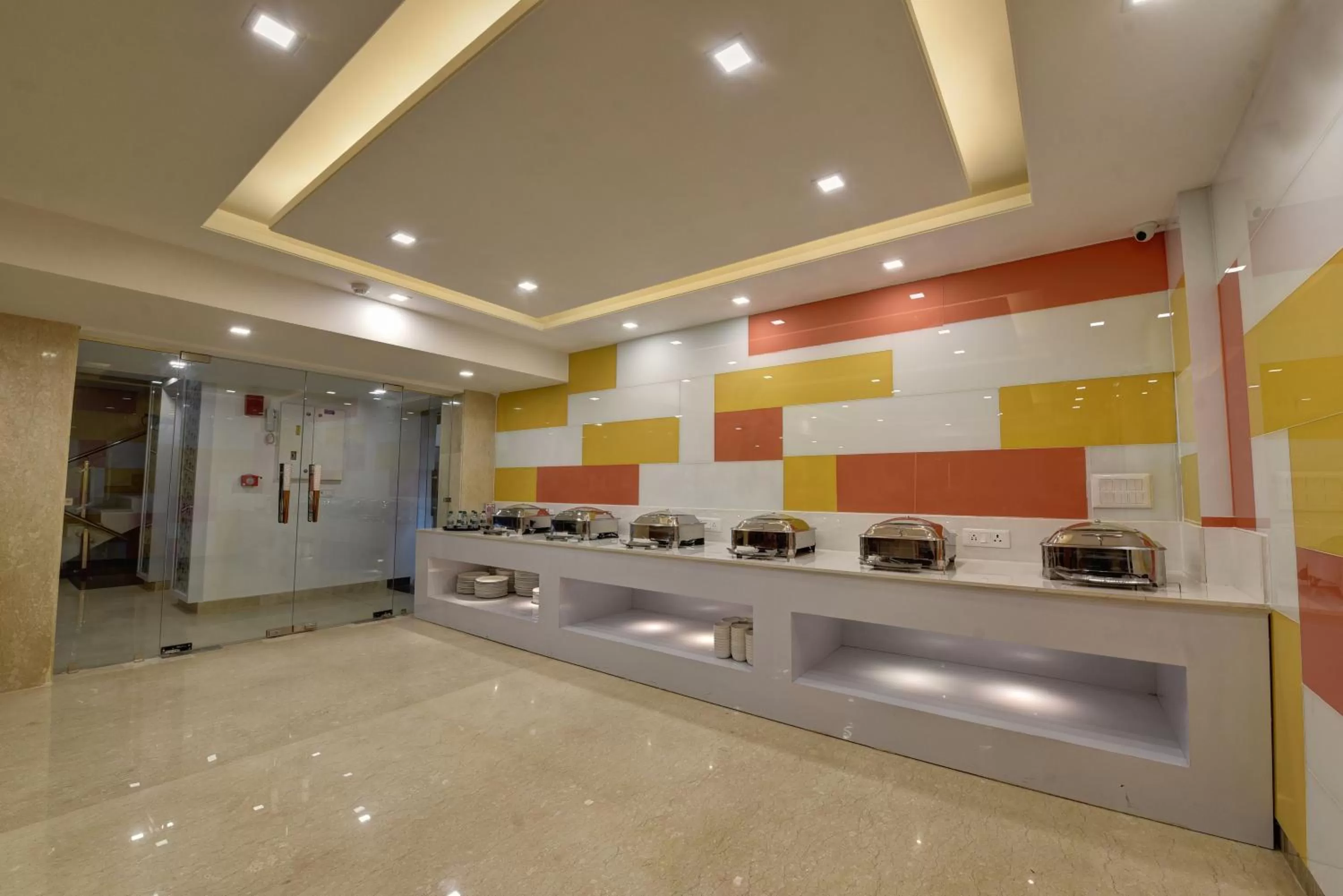 Restaurant/places to eat in GOLDEN TREE