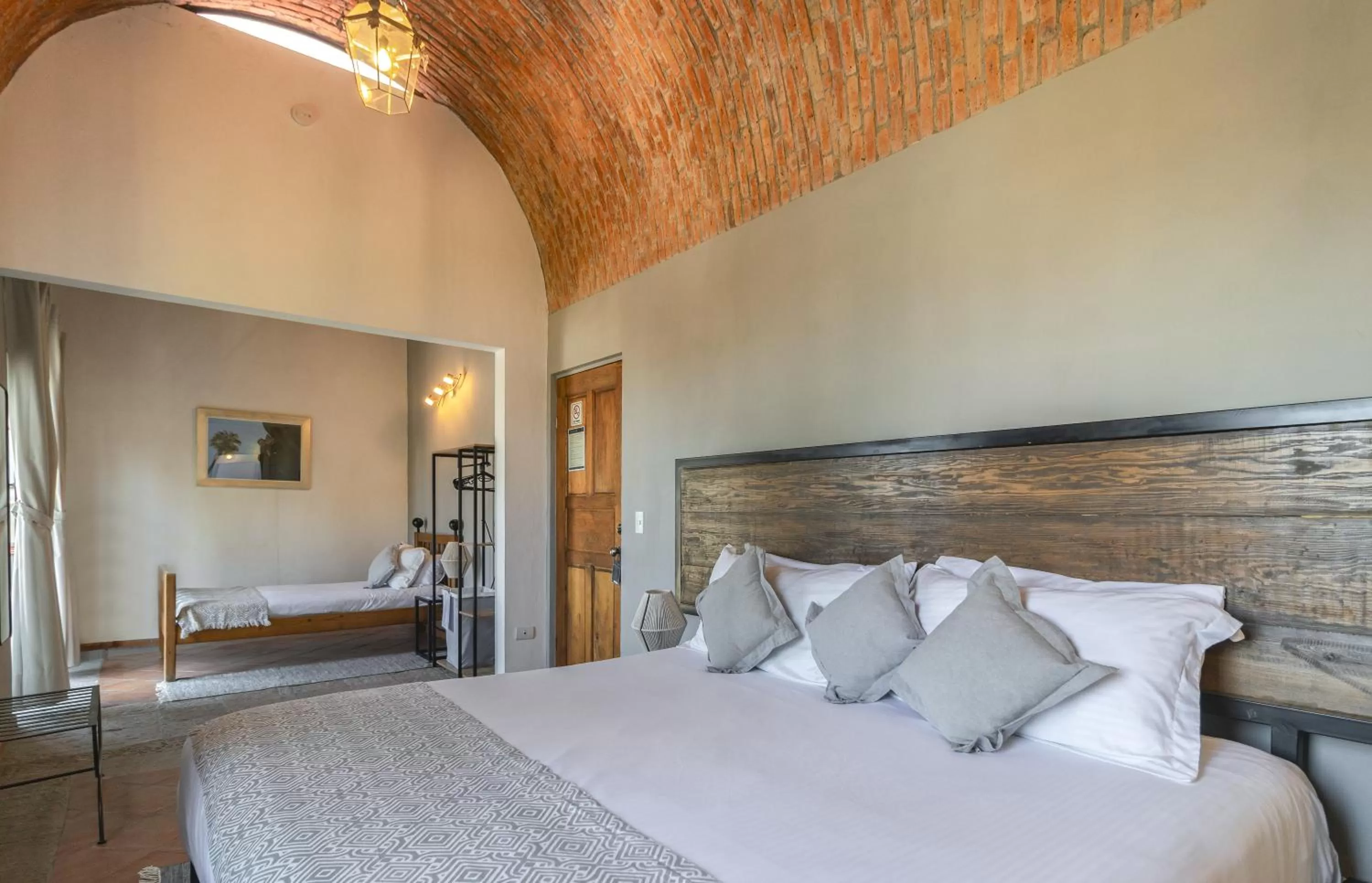 Bed in Casa Goyri San Miguel de Allende