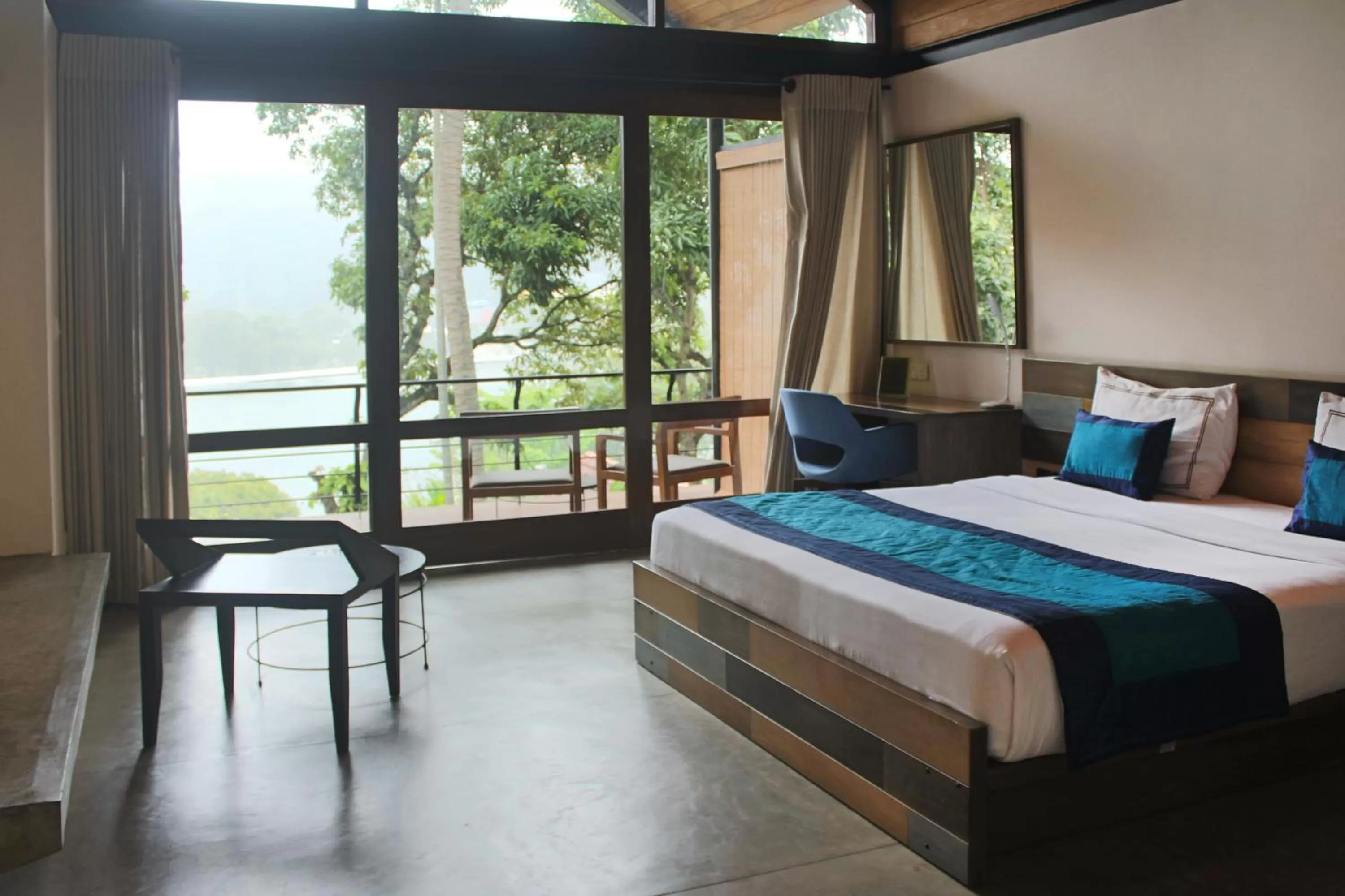 River view, Bed in SWP Eco Lodge, Kandy