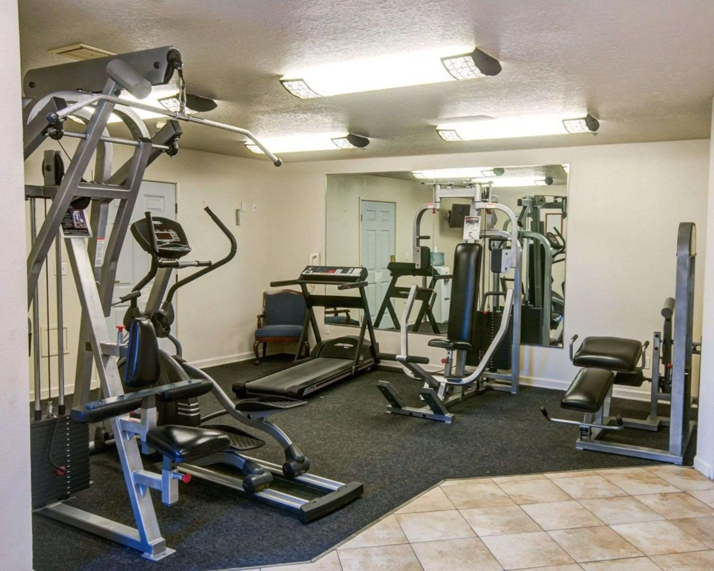 Fitness centre/facilities in Comfort Inn Redding Near I-5