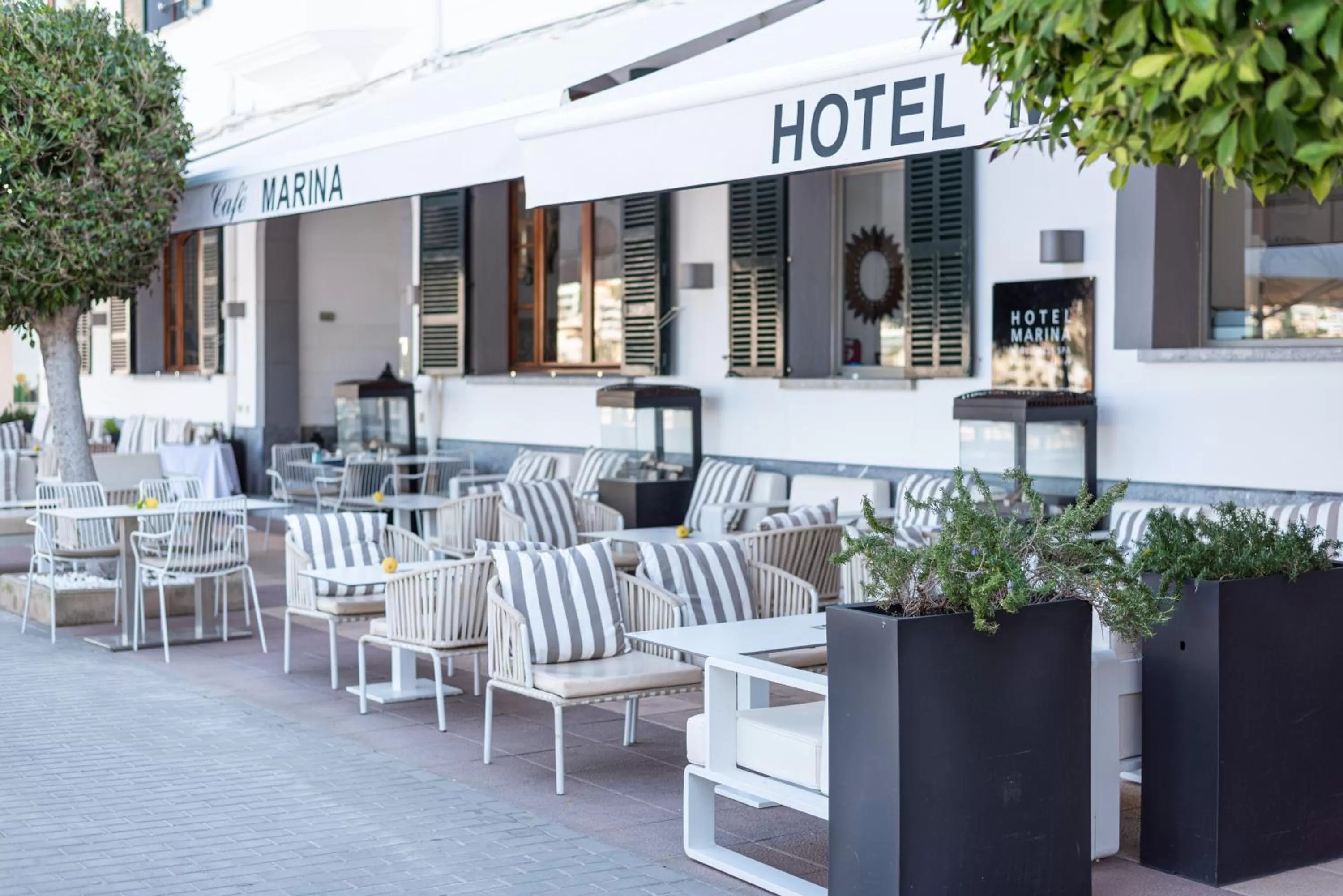 Property building in Hotel Marina