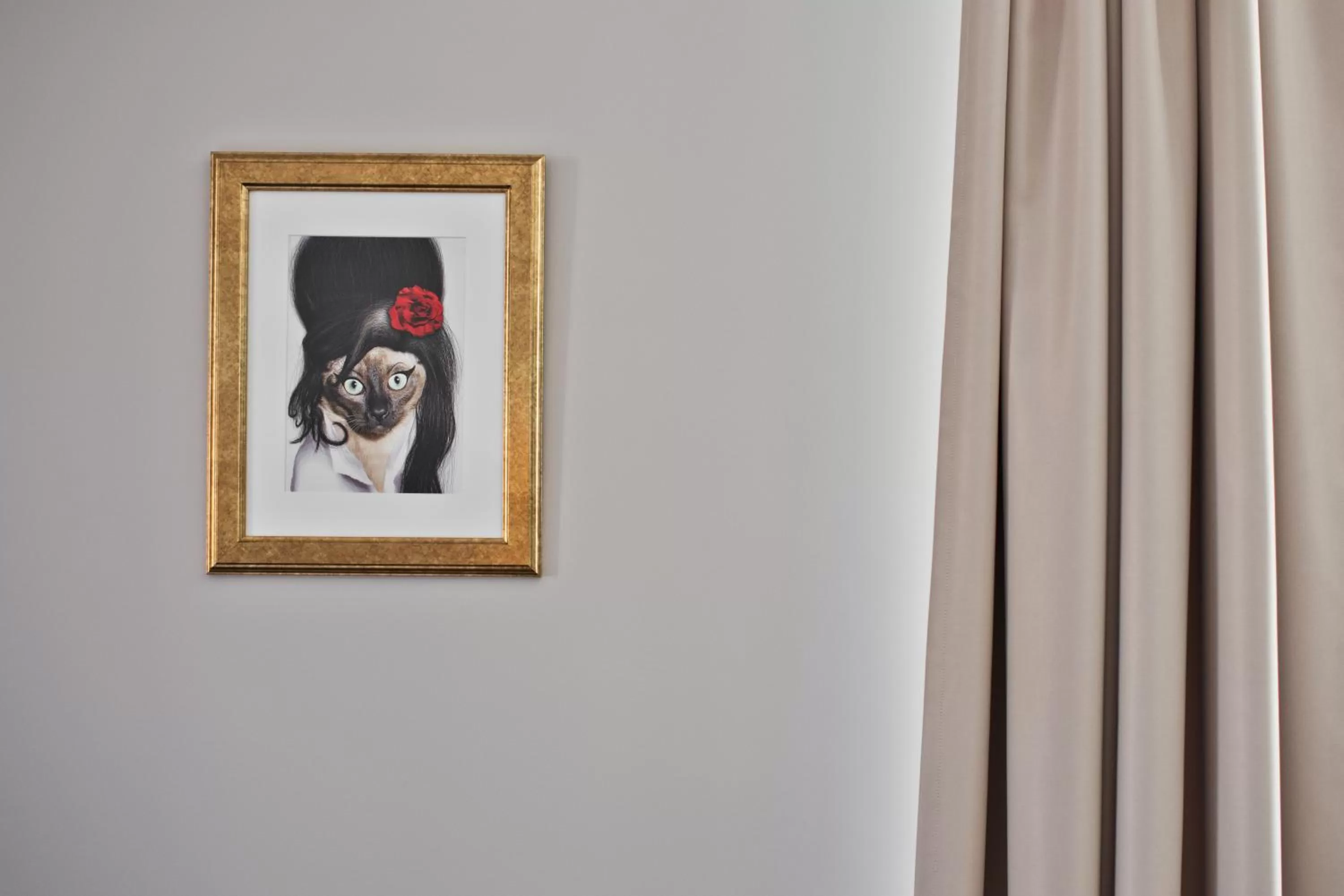 Decorative detail in 15th Avenue