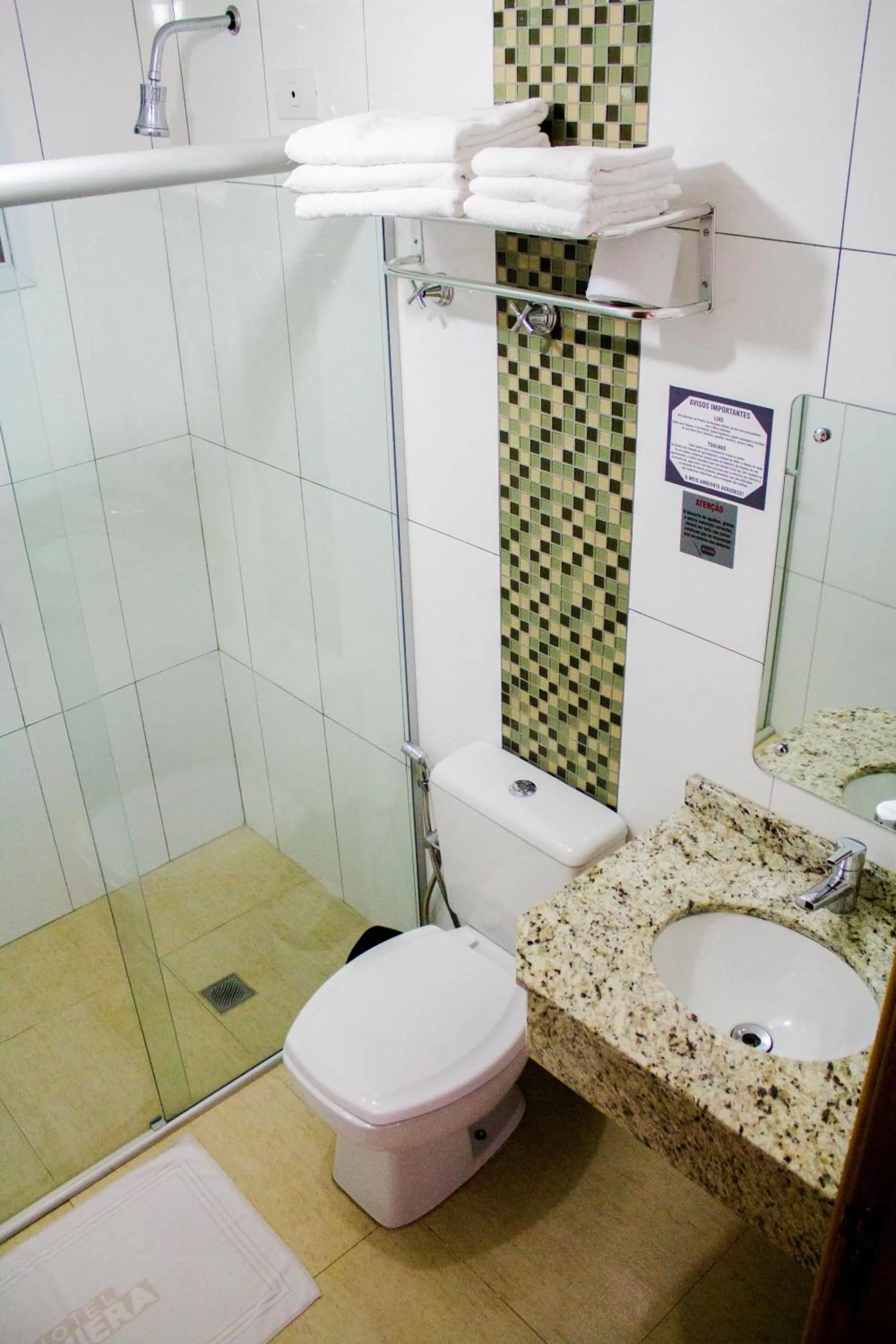 Bathroom in Hotel Baviera Iguassu