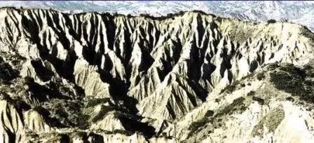 Natural landscape in Palazzo dei Poeti