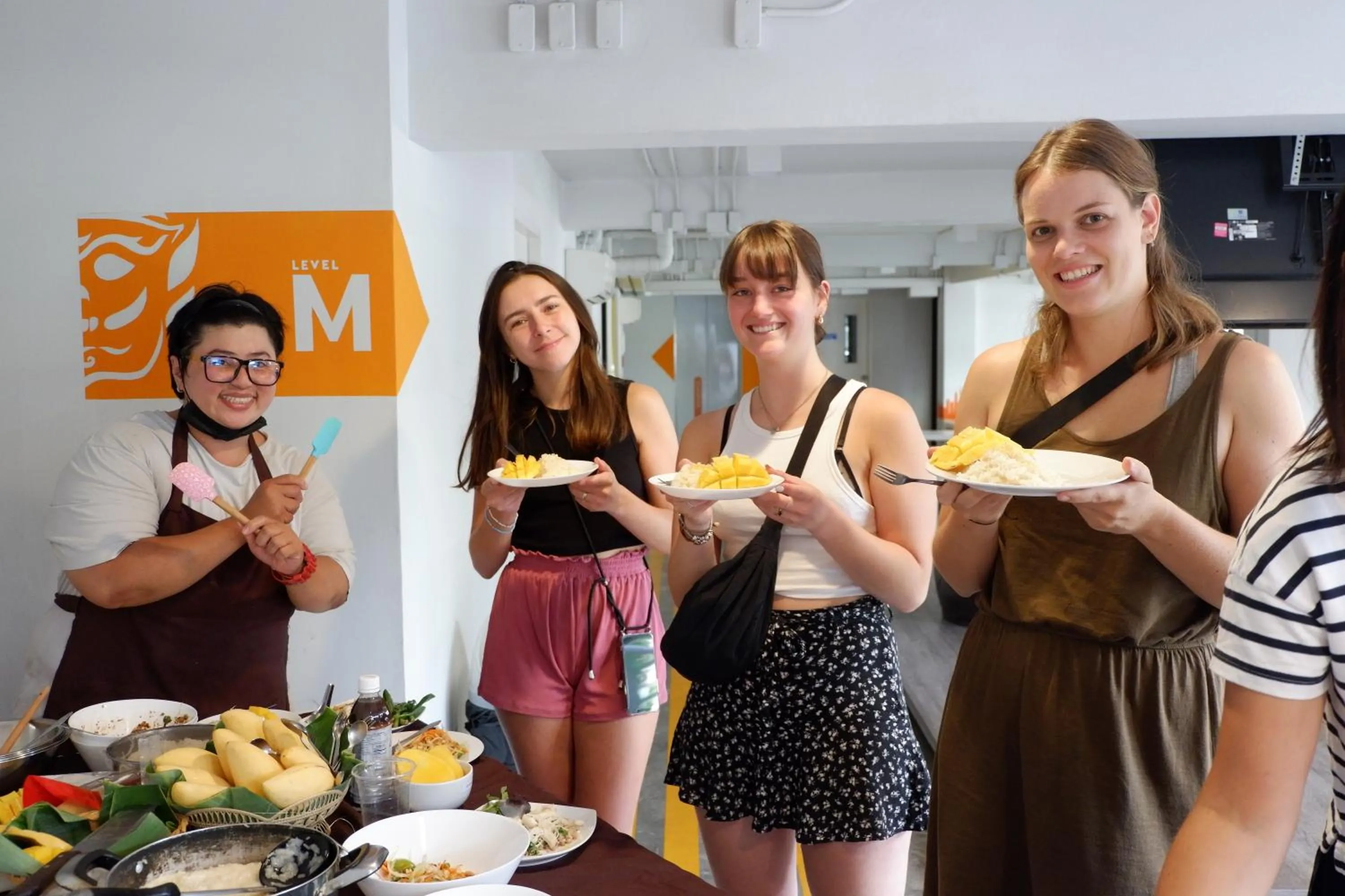 Food and drinks in Yaks House Hostel