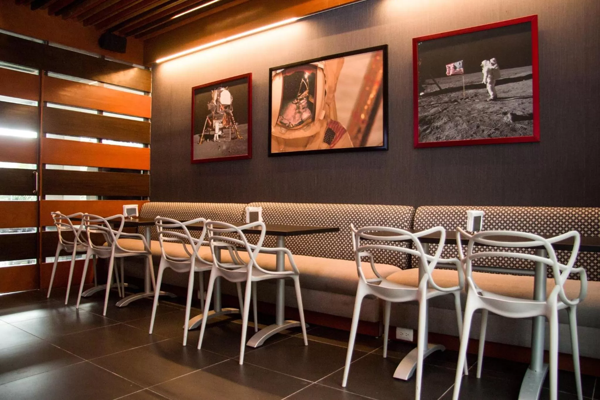 Lounge or bar in Mesón de la Luna Hotel & Spa