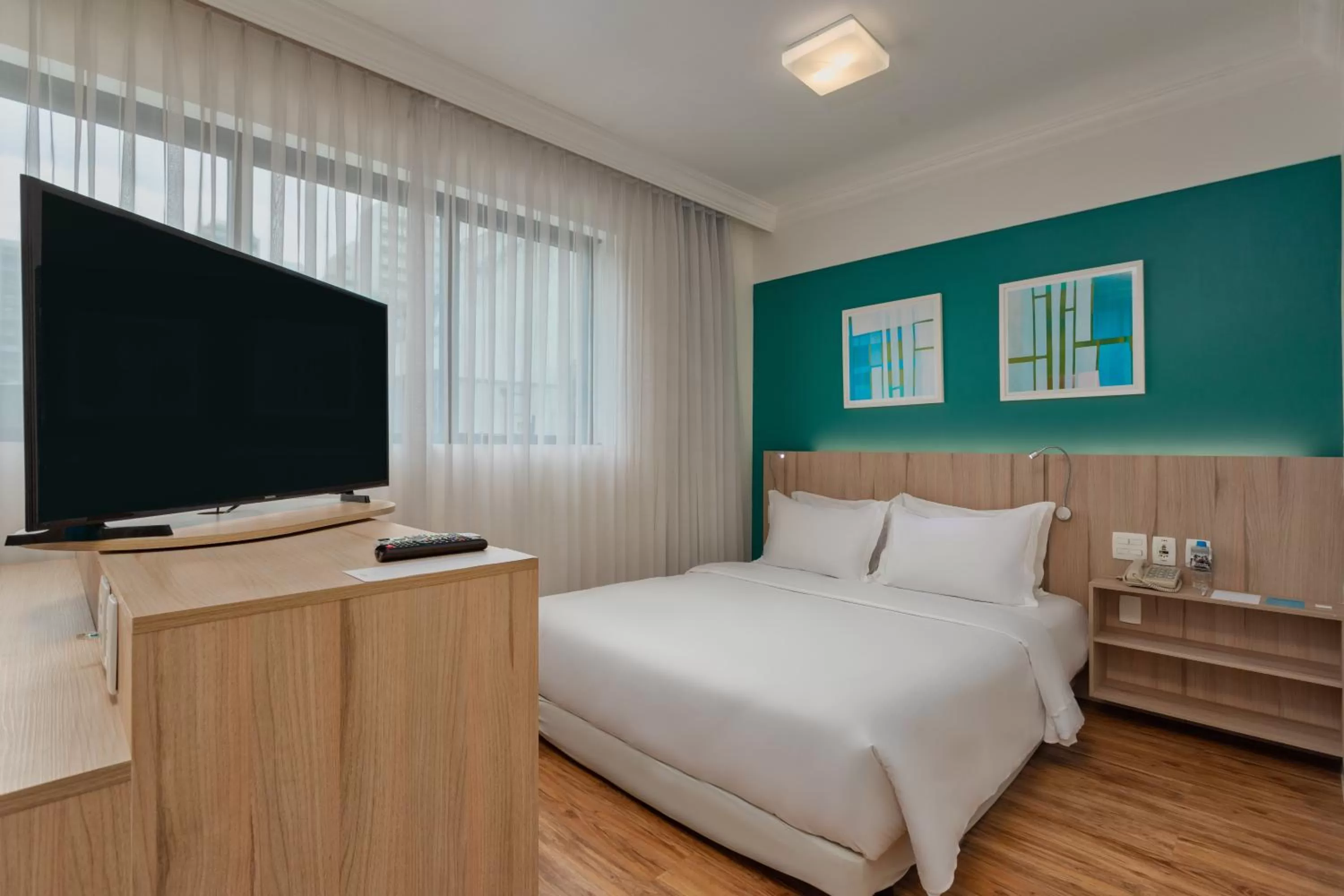 Deluxe Double Room in Radisson Oscar Freire