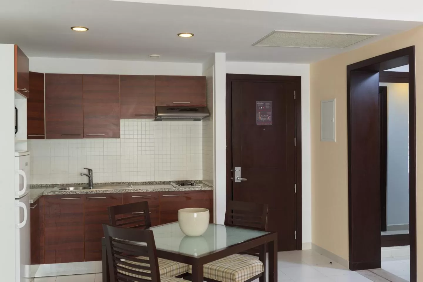 Le Corail Suites Hotel