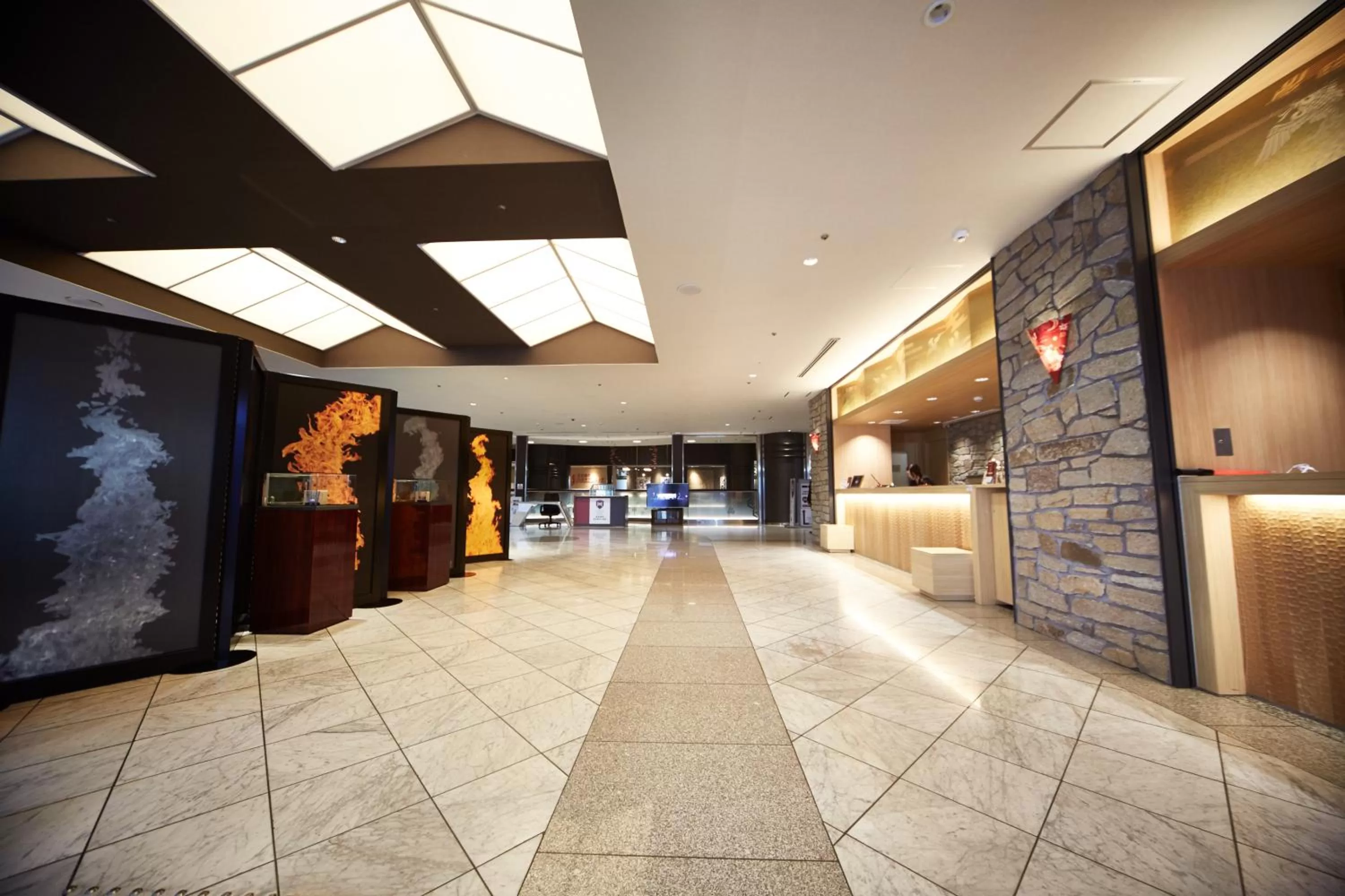 Lobby or reception in Izumisano Center Hotel Kansai International Airport