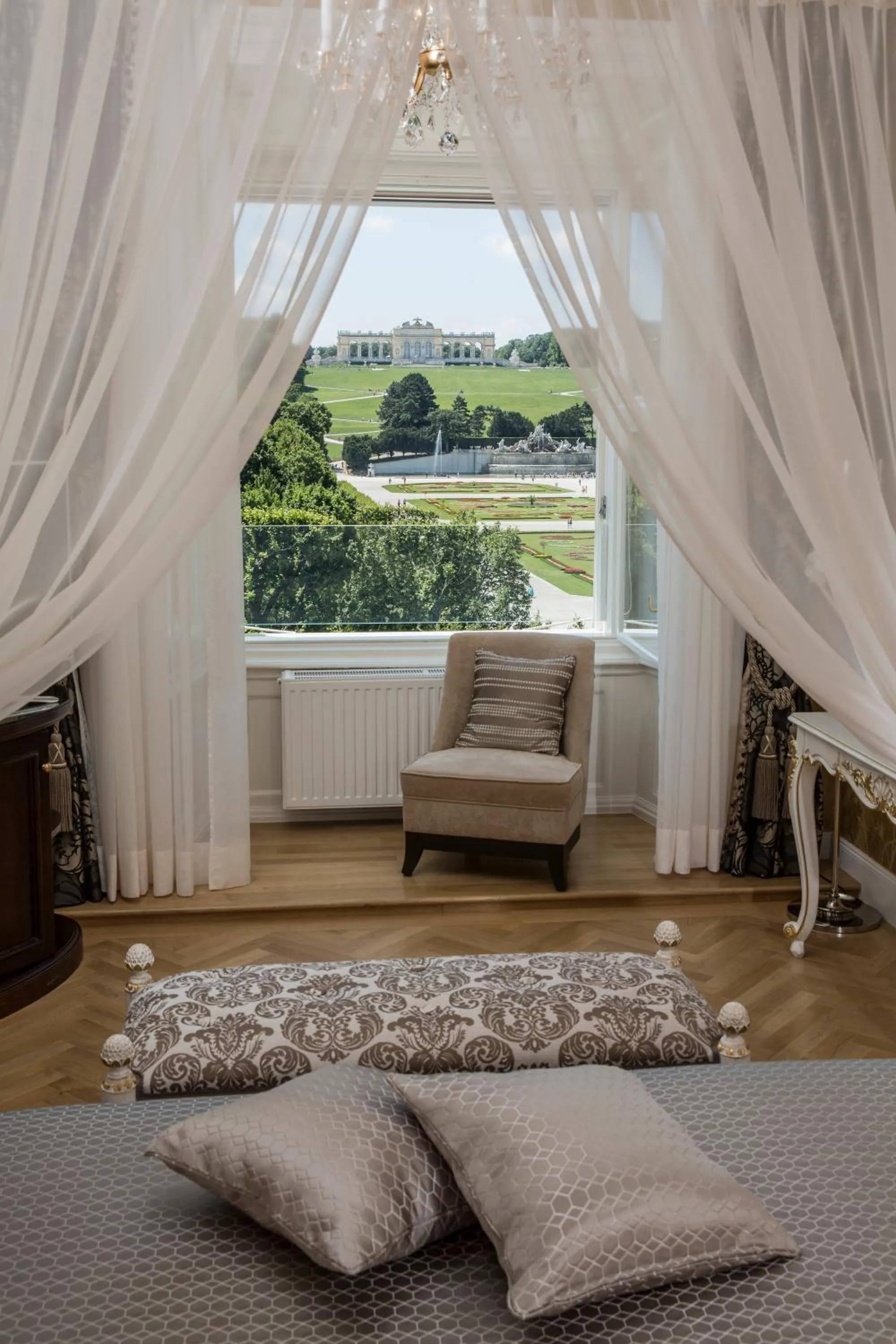 Bed in Schloß Schönbrunn Grand Suite