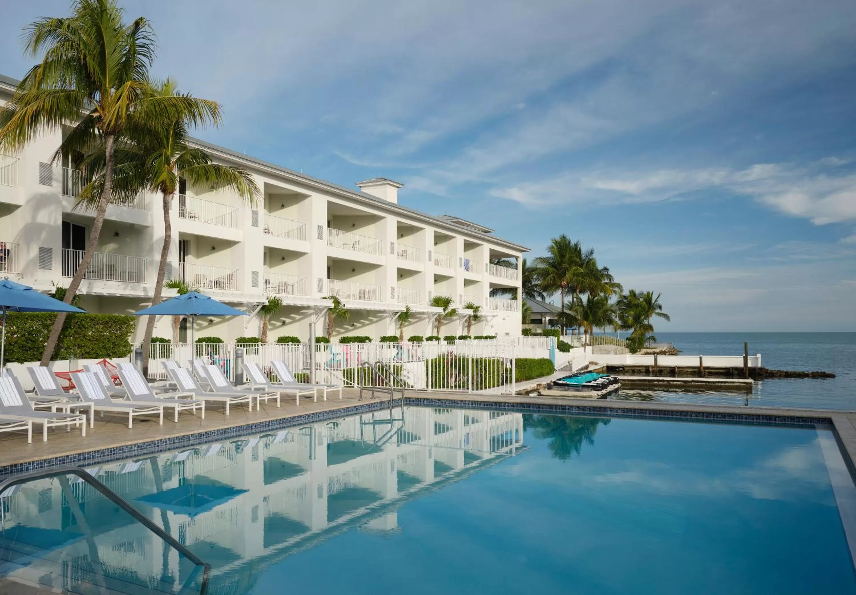 Swimming pool in Courtyard by Marriott Faro Blanco Resort
