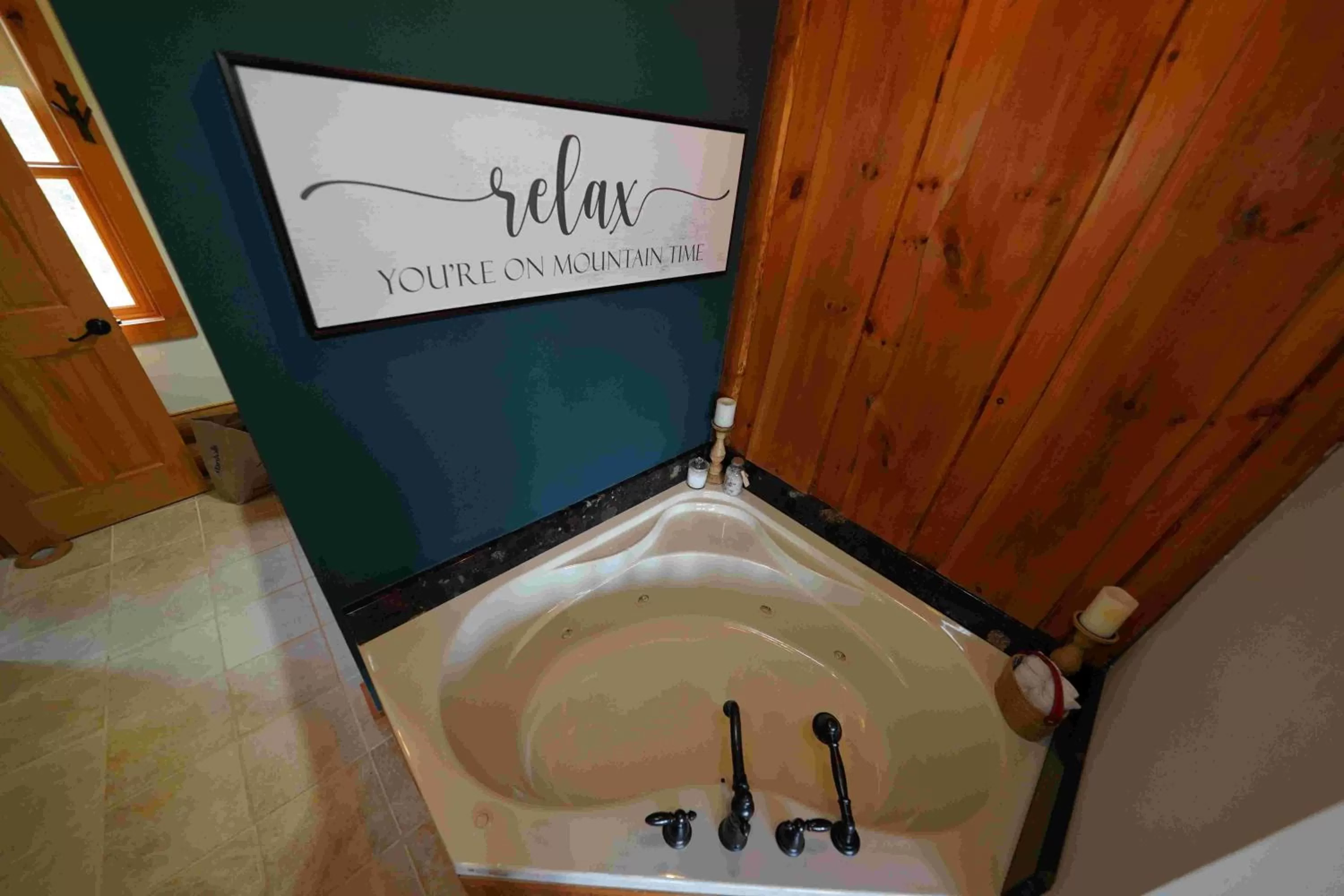 Ampersand Bay Resort