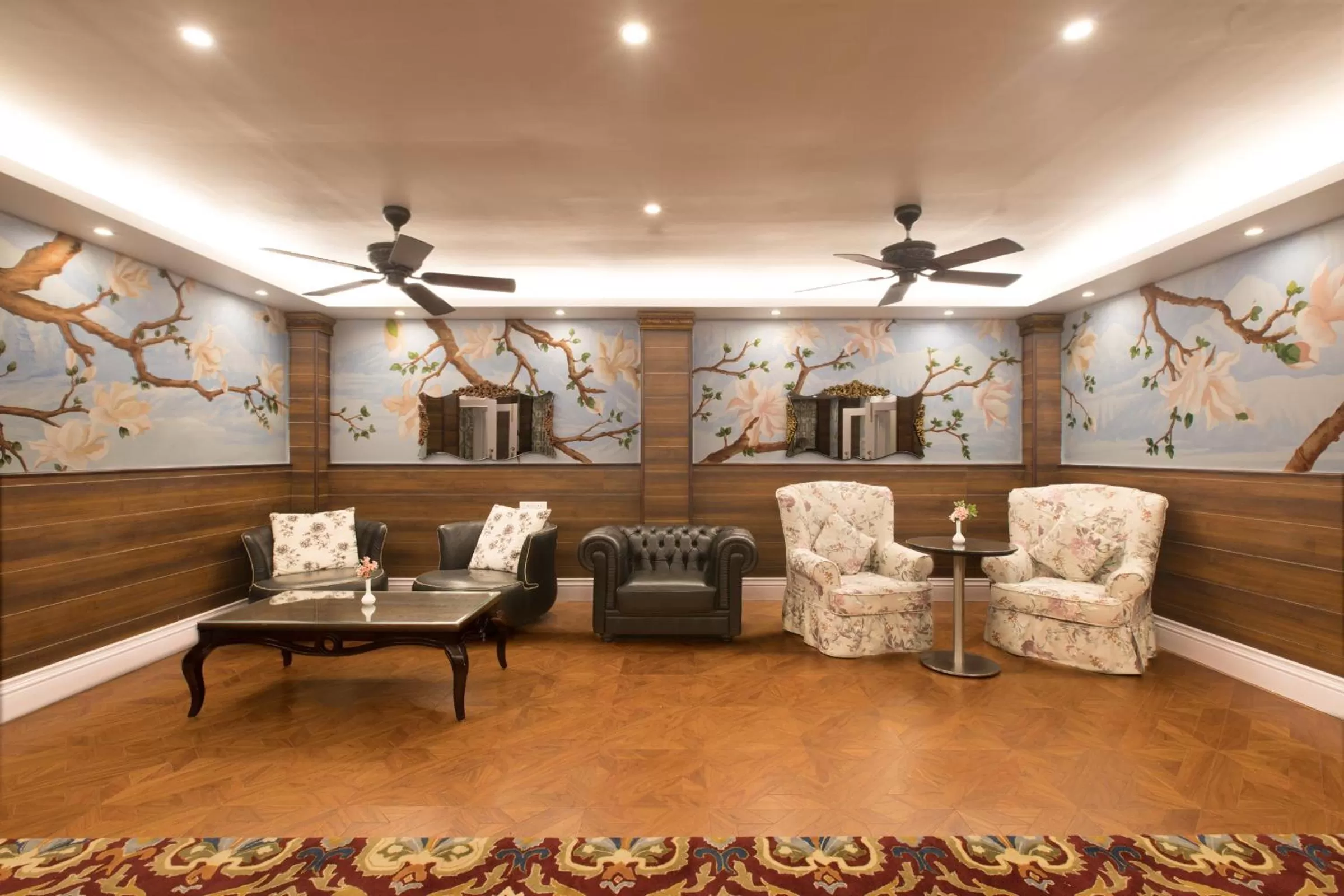 Area and facilities in MAYFAIR Himalayan Spa Resort