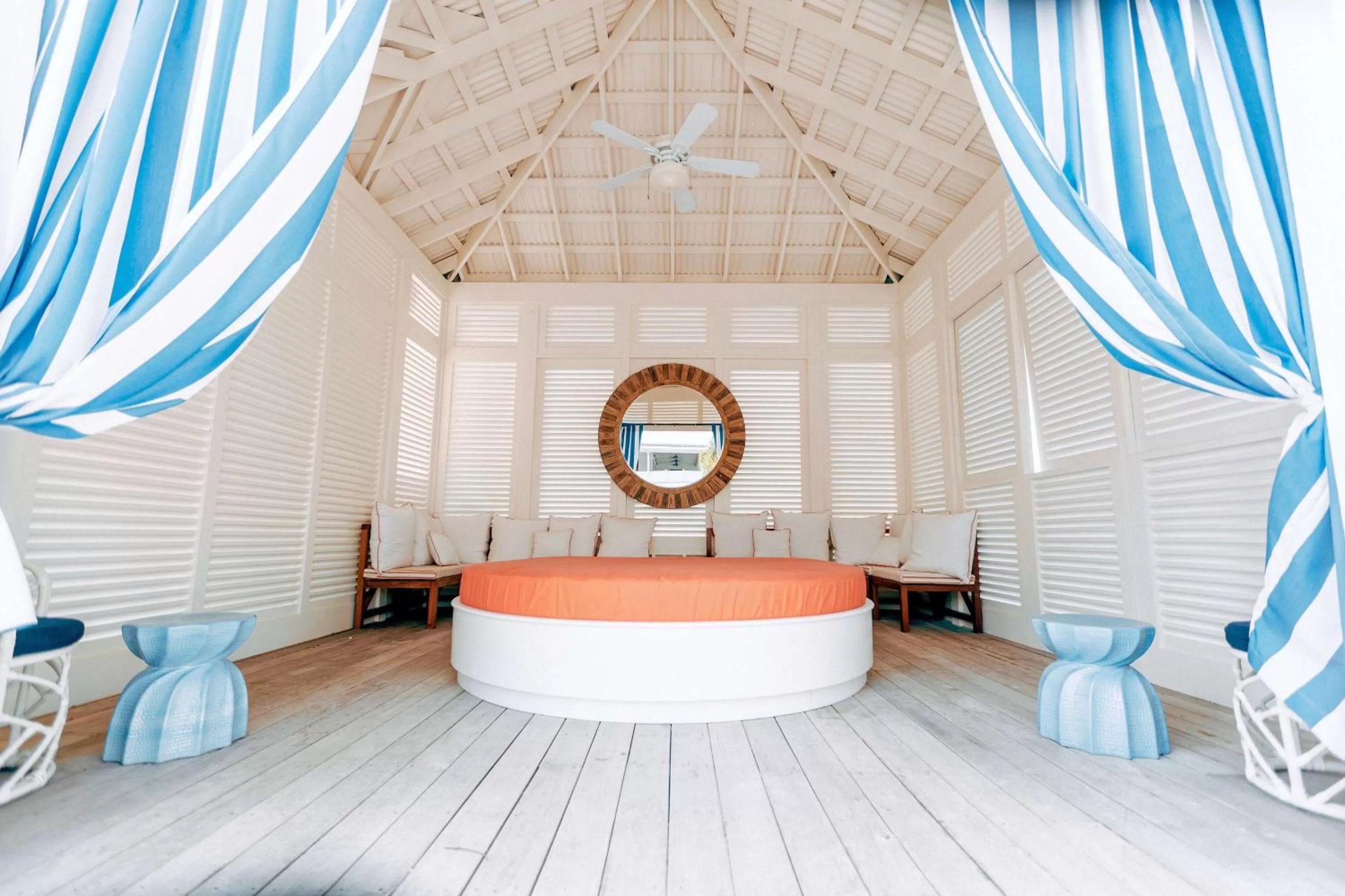 Patio, Bed in Mahogany Bay Resort and Beach Club, Curio Collection