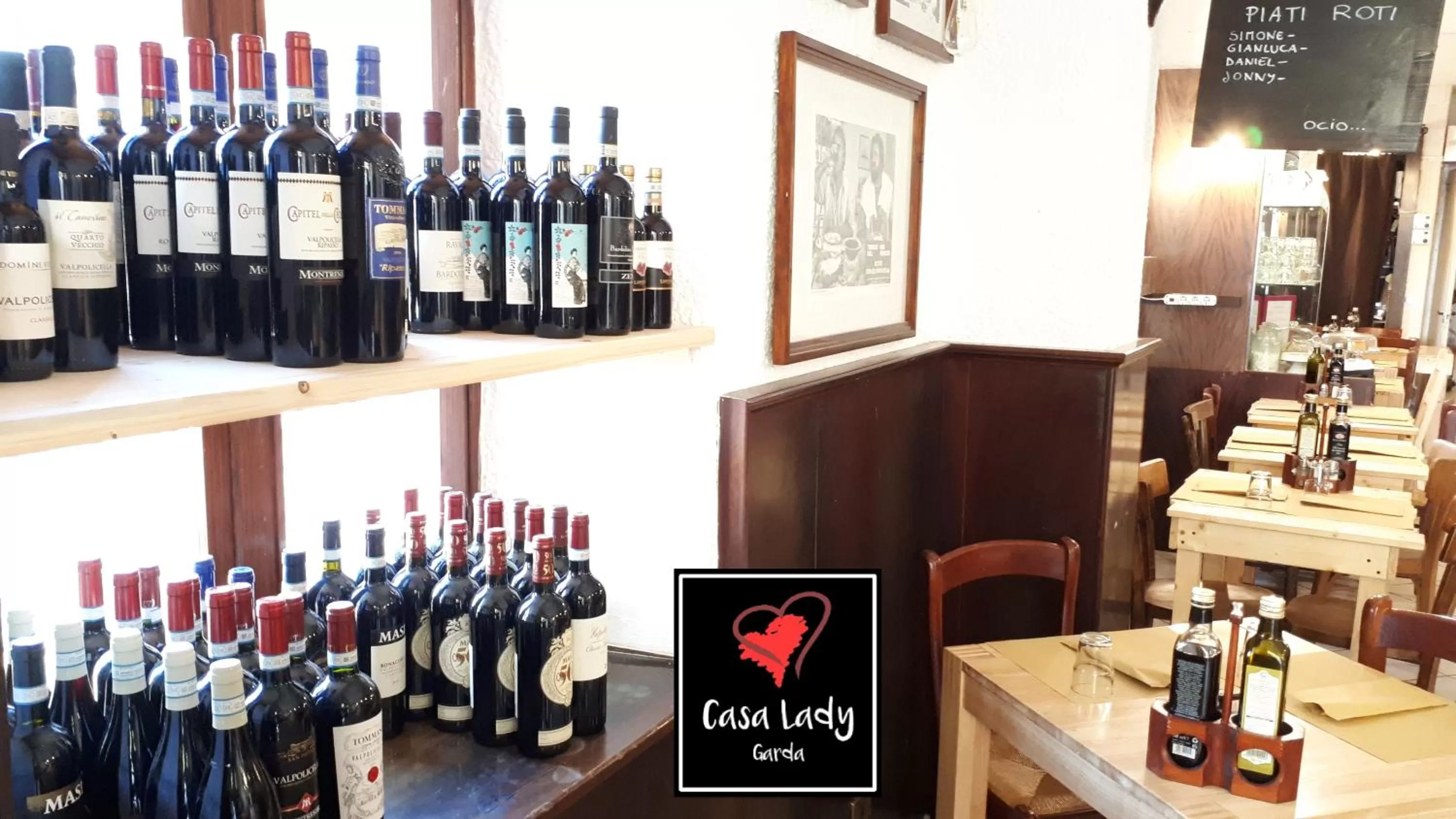 Restaurant/places to eat in Casa Lady