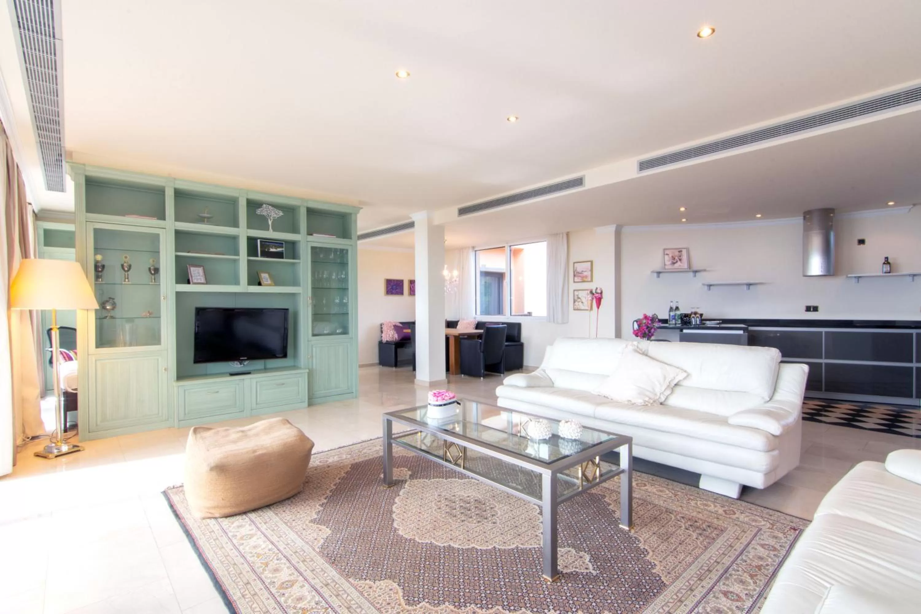 TV and multimedia in Casa León Royal Retreat